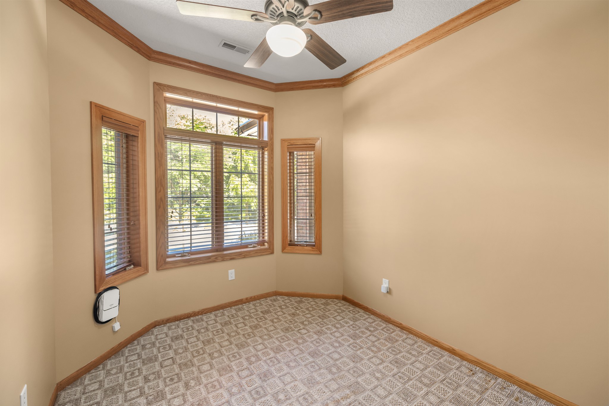 12810 Cardinal Lane Property Photo 21