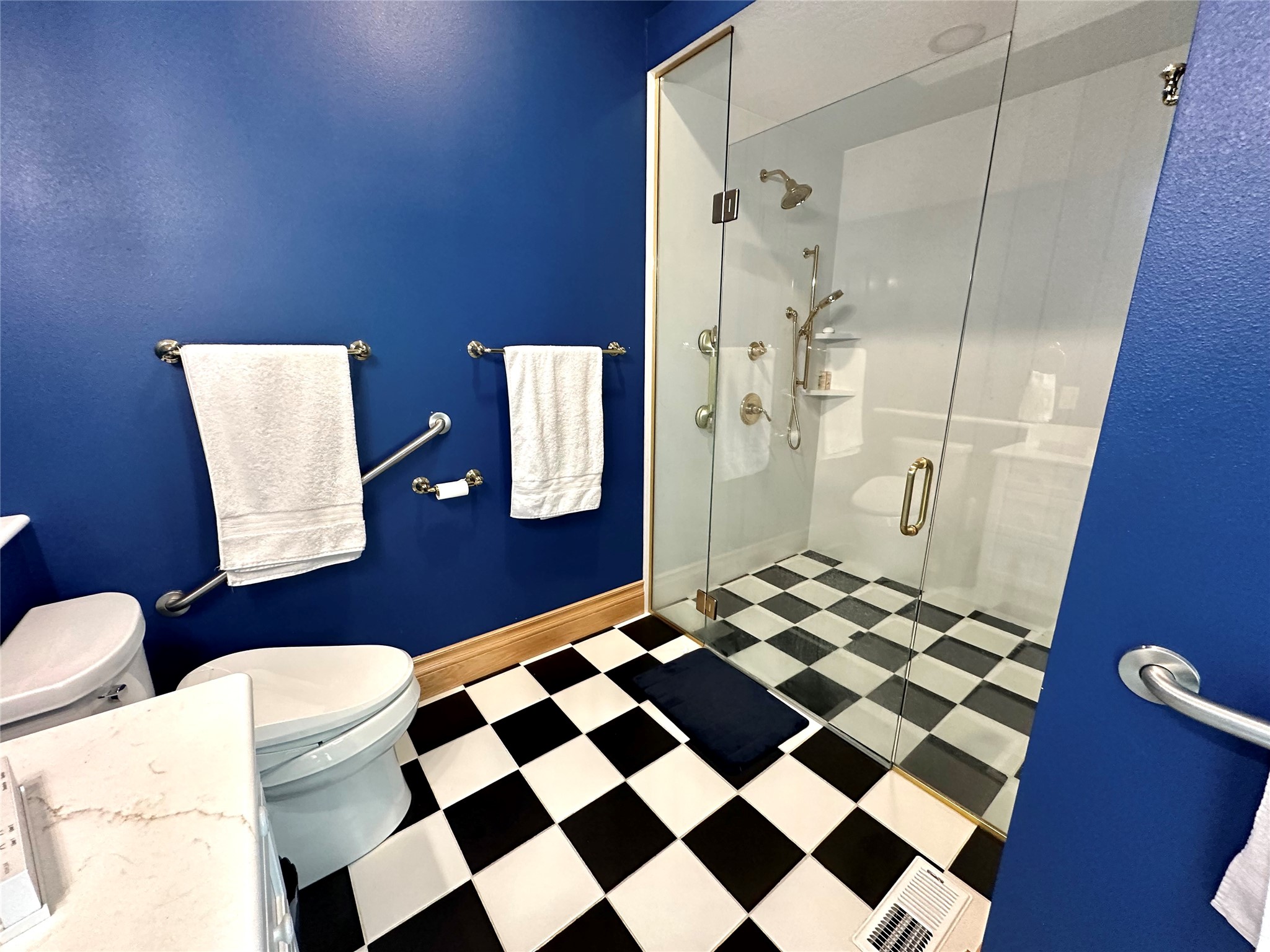 1316 4th Avenue Property Photo 11