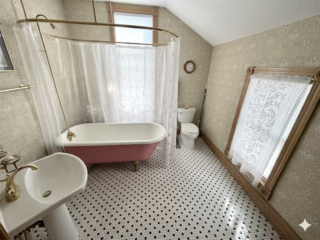 1316 4th Avenue Property Photo 24