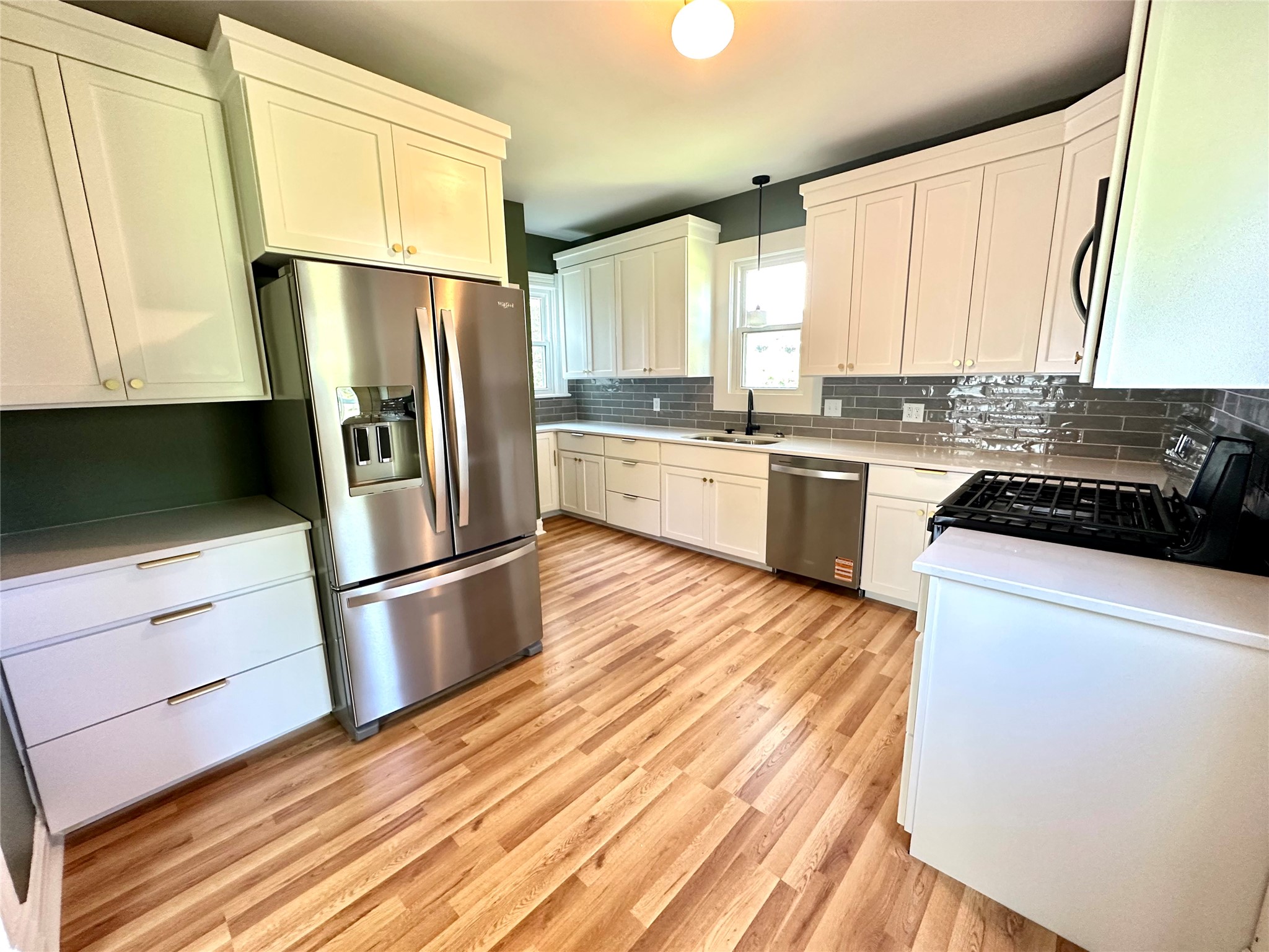 1016 Elm Street Property Photo 13