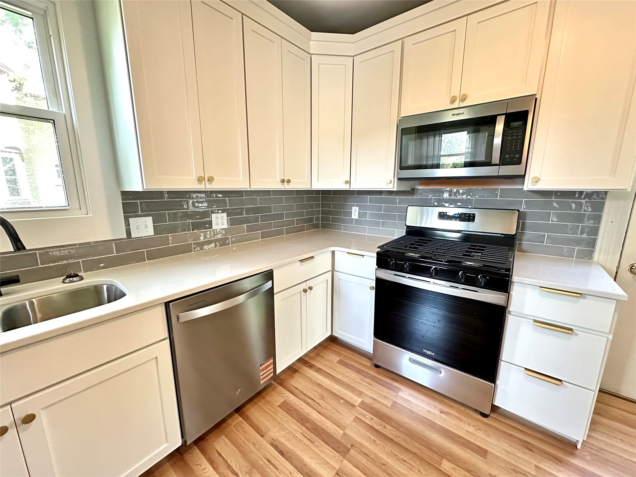 1016 Elm Street Property Photo 15