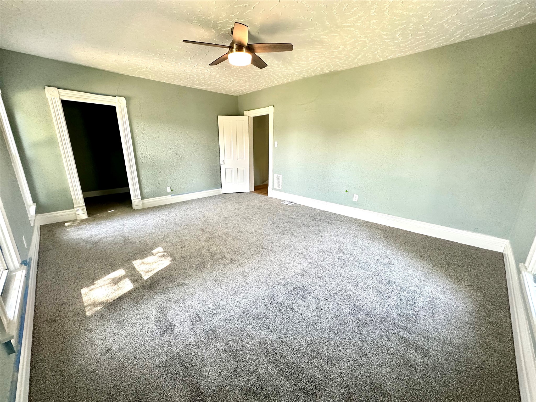 1016 Elm Street Property Photo 24