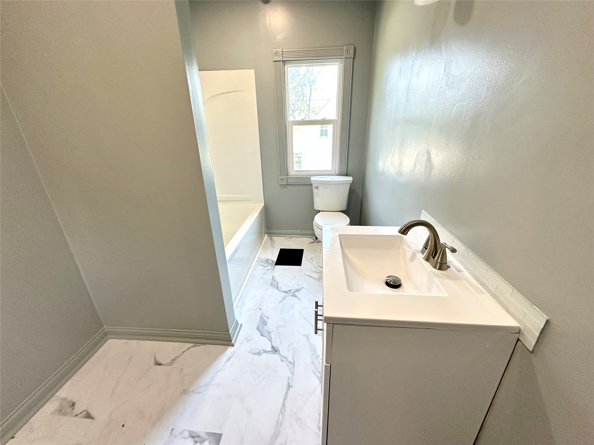 1016 Elm Street Property Photo 28