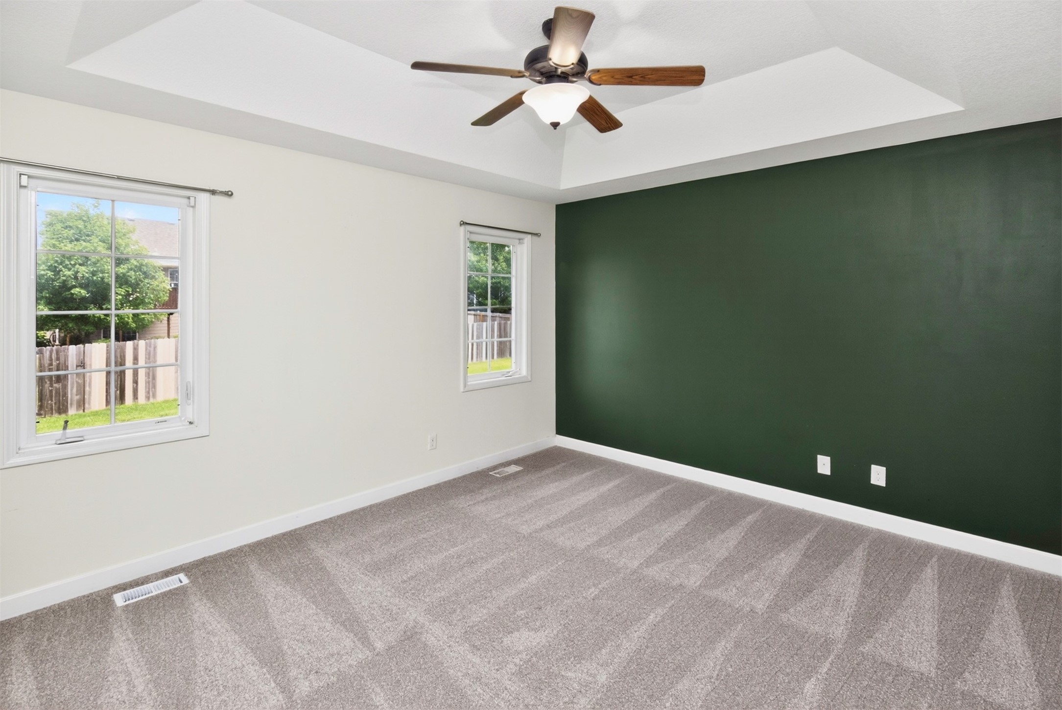 2411 Nw Ashland Parkway Property Photo 15
