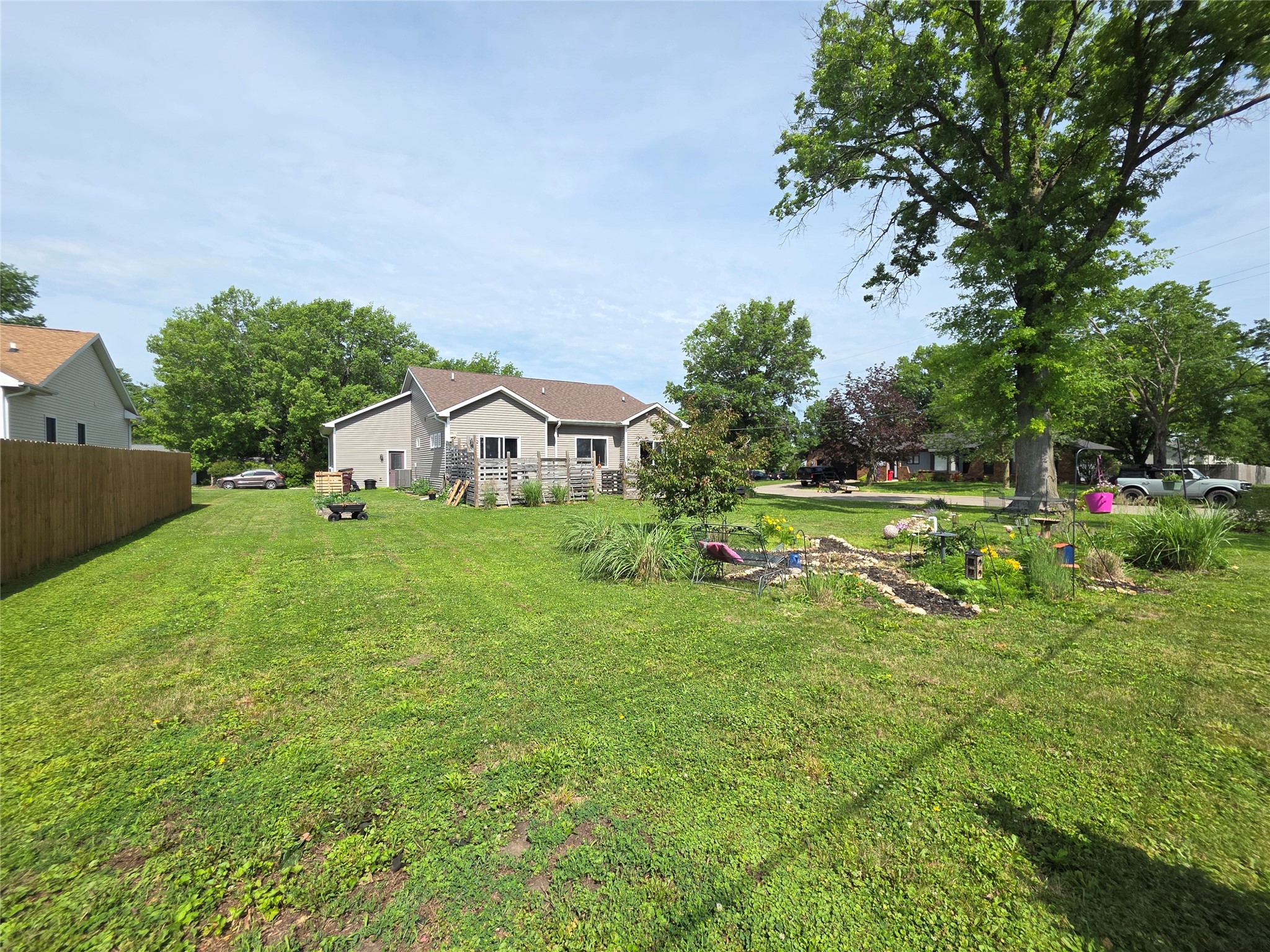 1120 N 17th Street Property Photo 34
