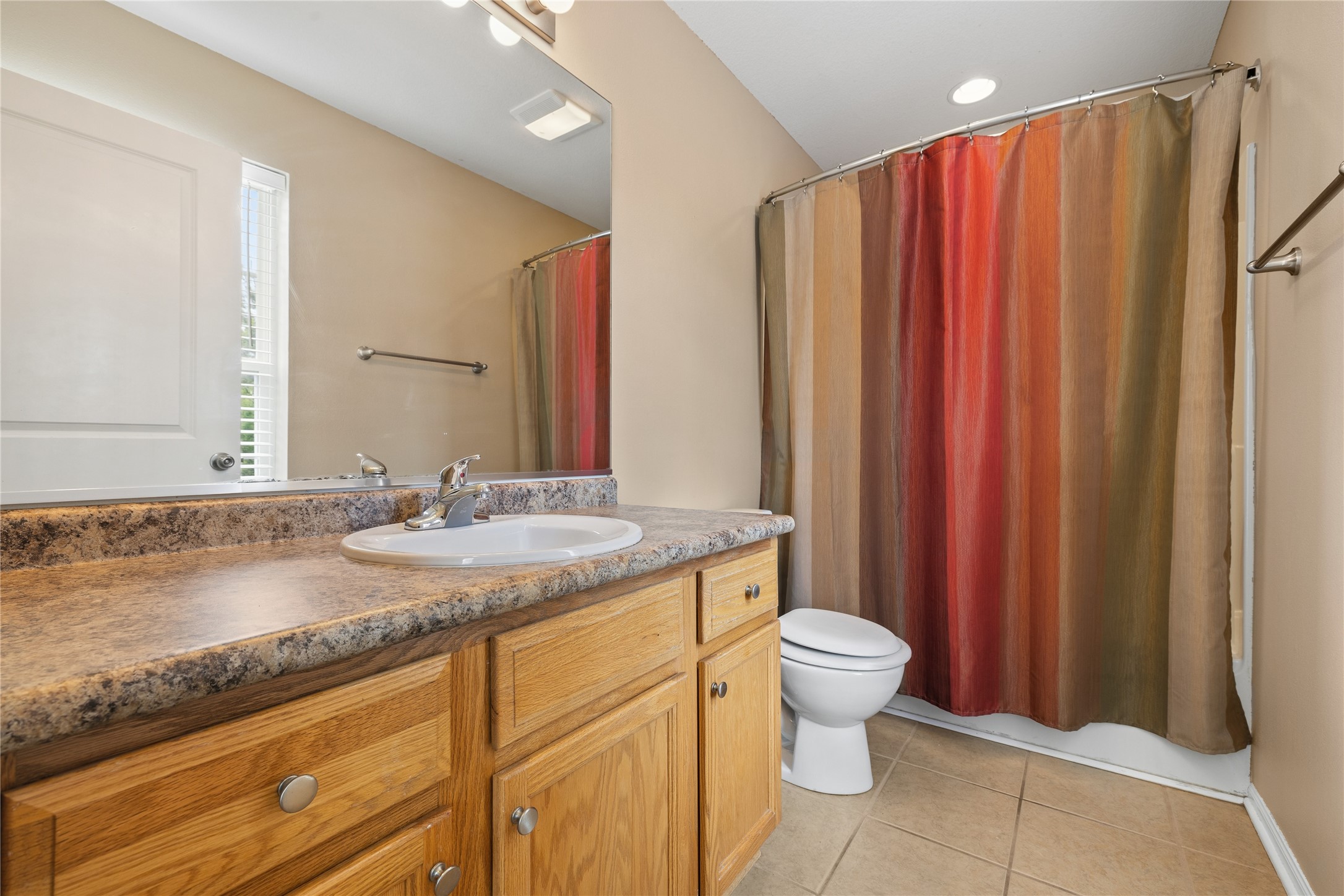 15208 Greenbelt Drive Property Photo 15