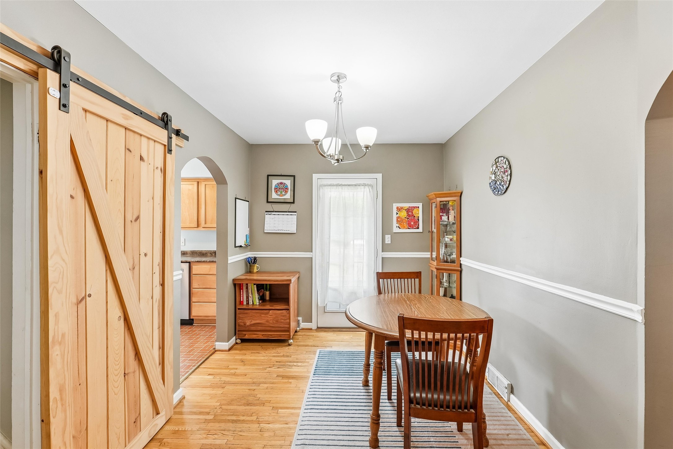 2501 49th Street Property Photo 6