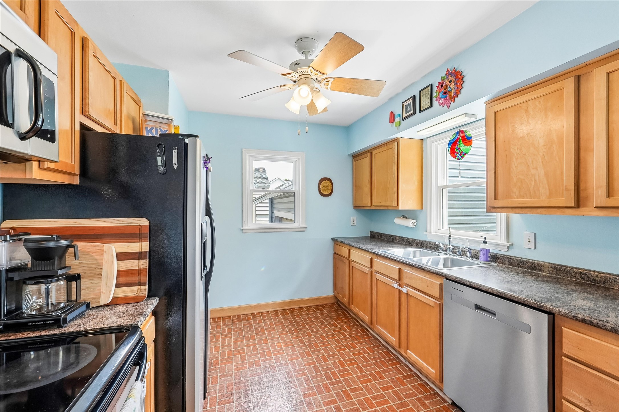 2501 49th Street Property Photo 10
