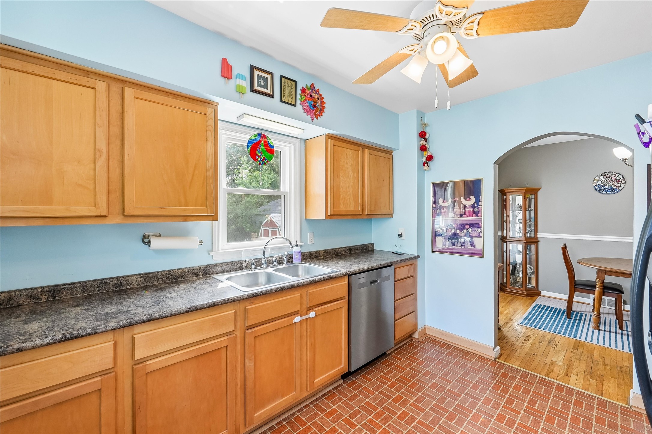 2501 49th Street Property Photo 12