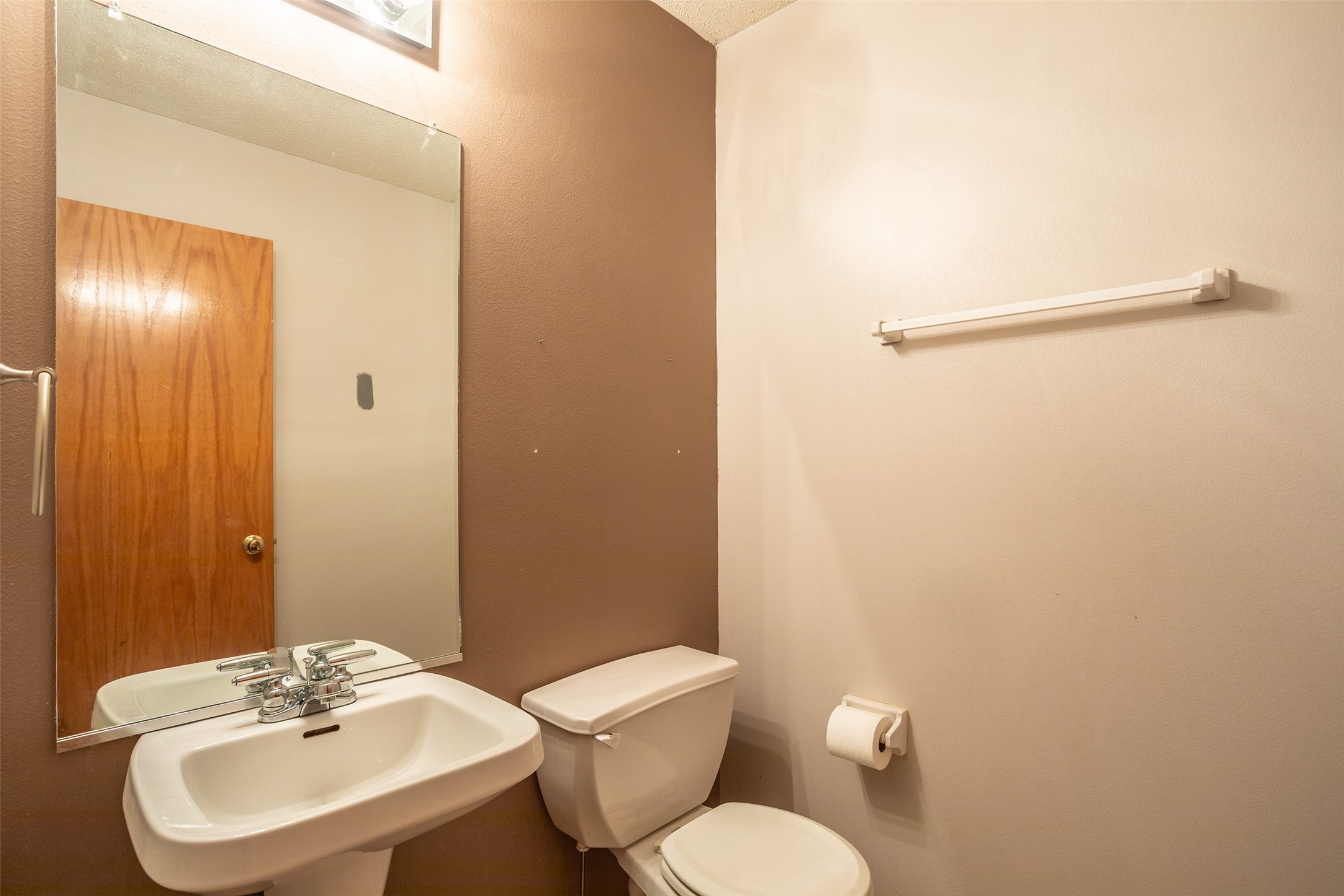 1529 Se Delaware Avenue 7 Property Photo 9