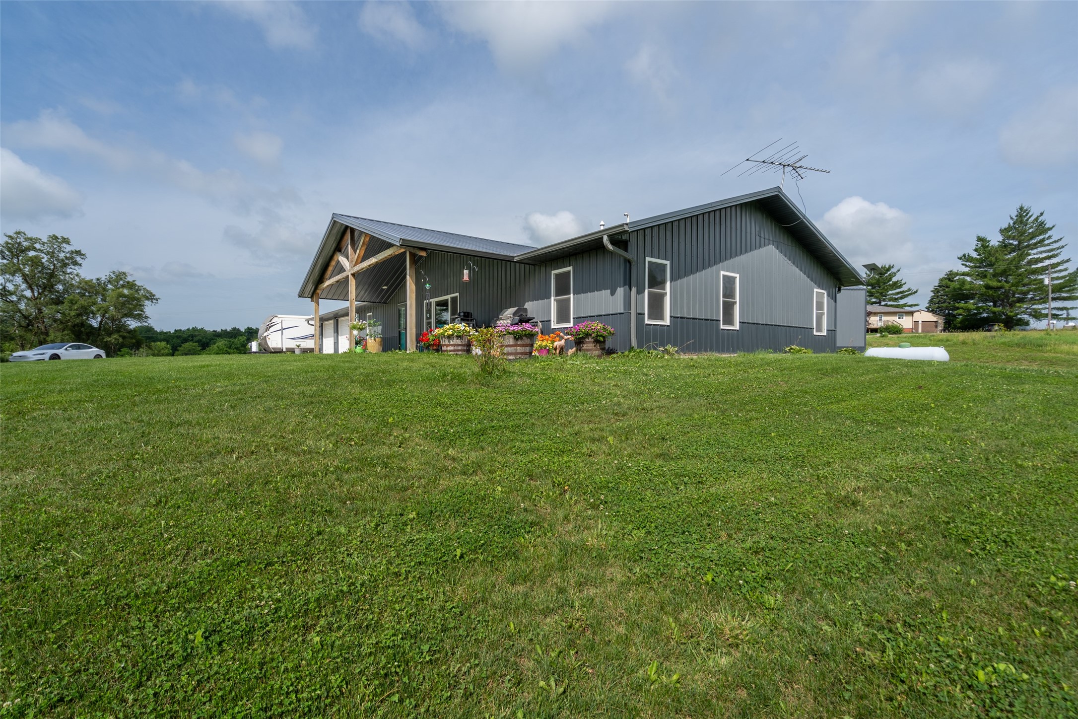 2114 60th Avenue Property Photo 30