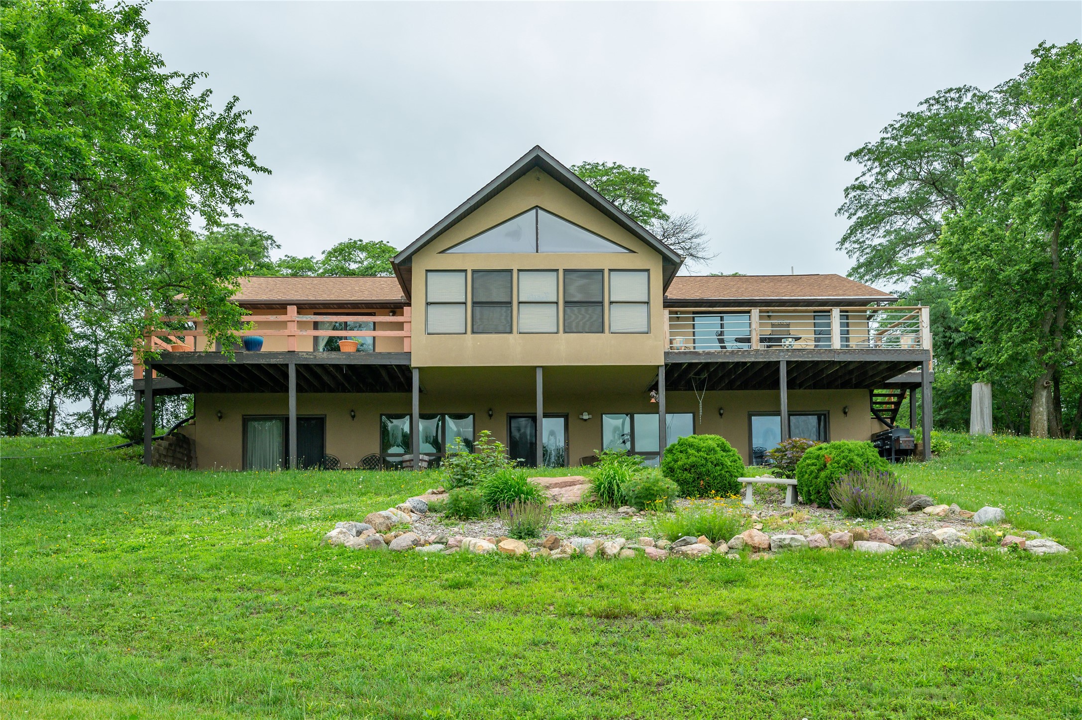 36602 Osage Avenue Property Photo 1