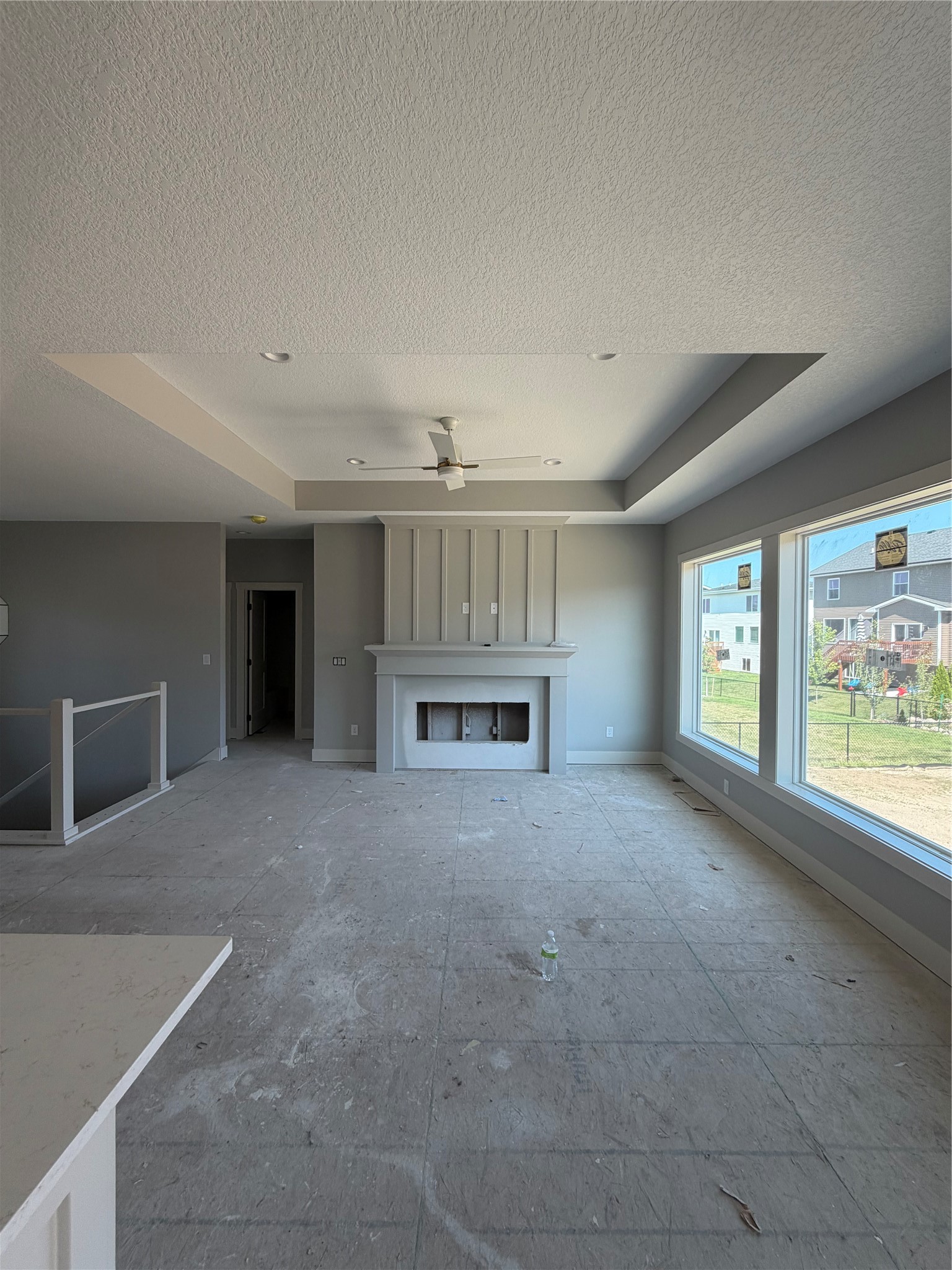 15211 Springbrook Trail Property Photo 3