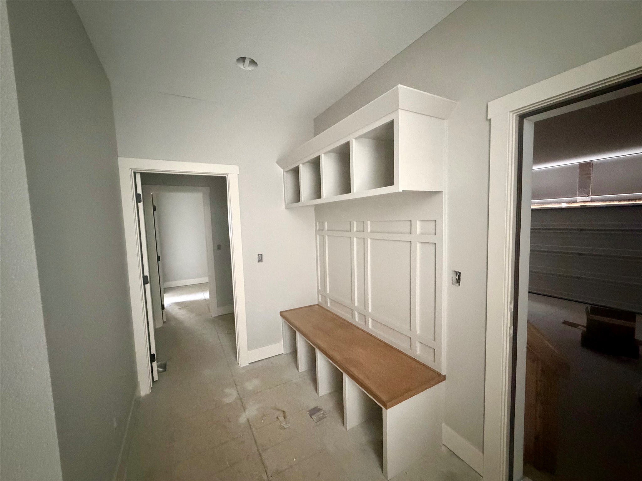 15211 Springbrook Trail Property Photo 11