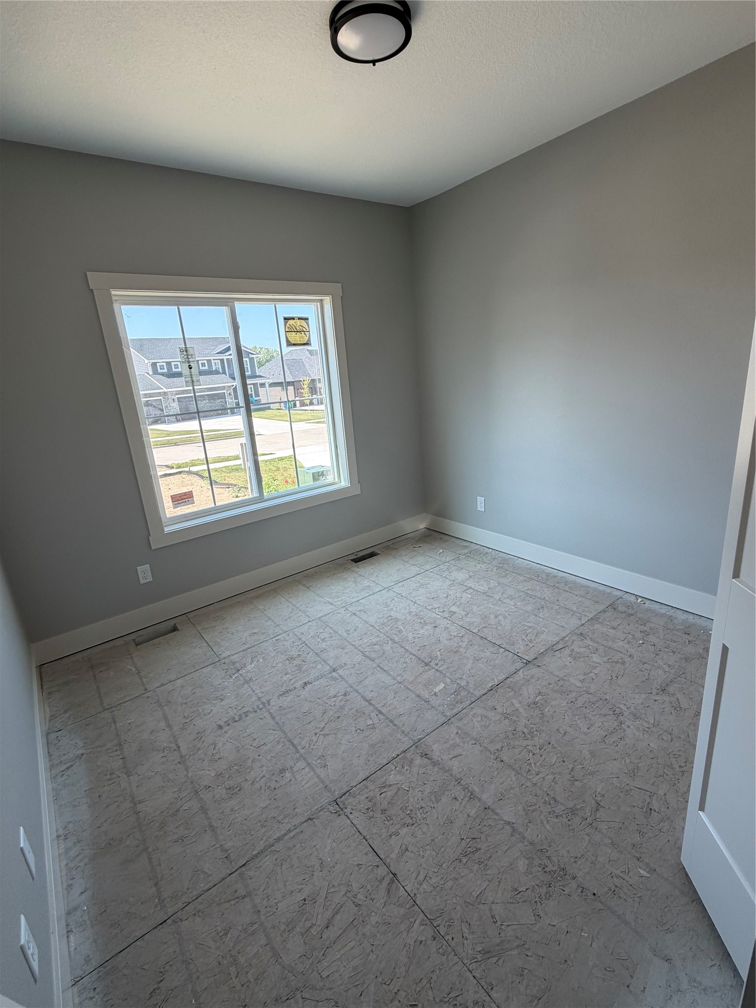 15211 Springbrook Trail Property Photo 13