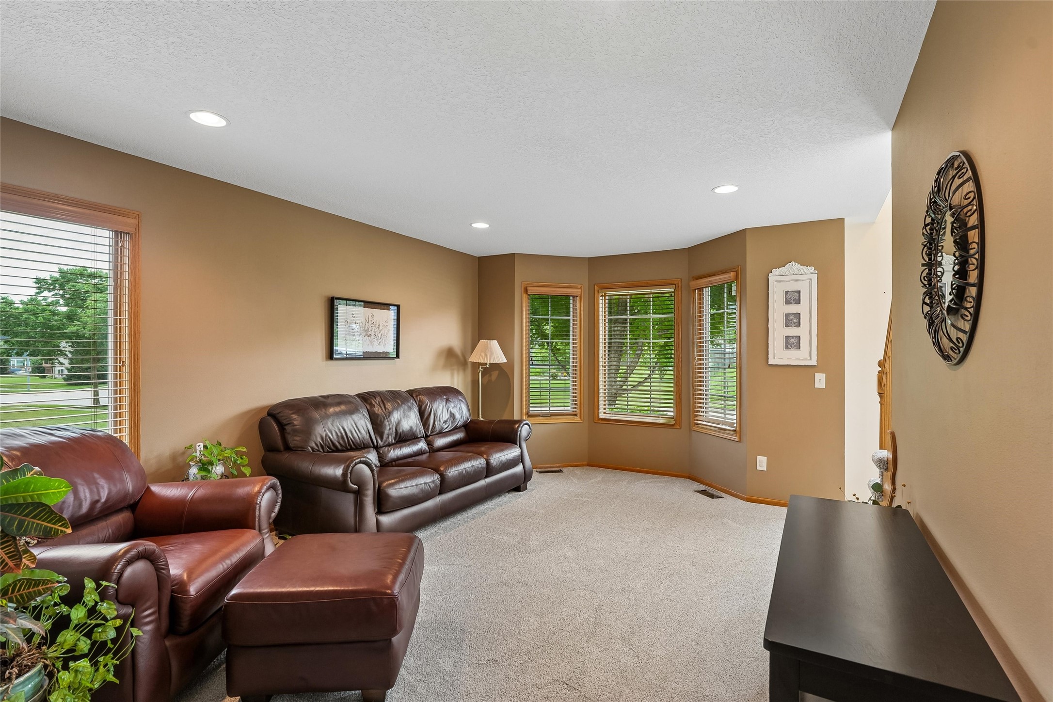 3106 E Spring Street Property Photo 14