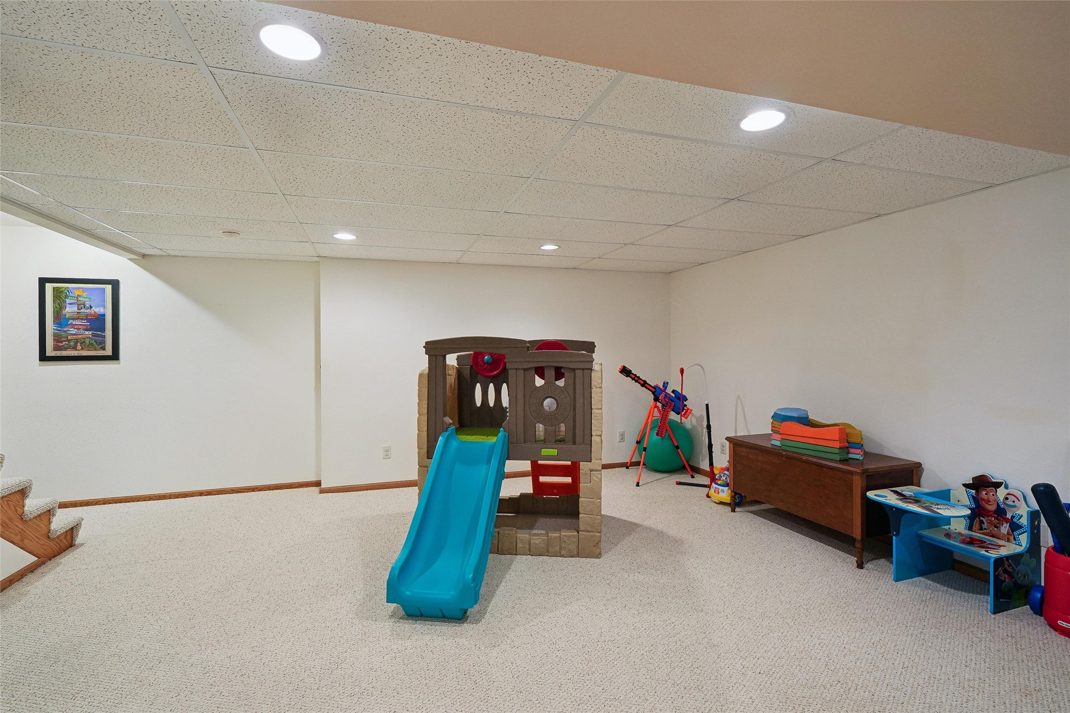 3106 E Spring Street Property Photo 23