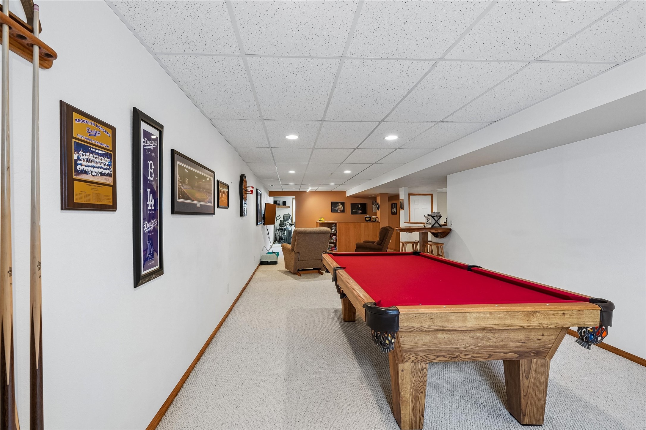 3106 E Spring Street Property Photo 26