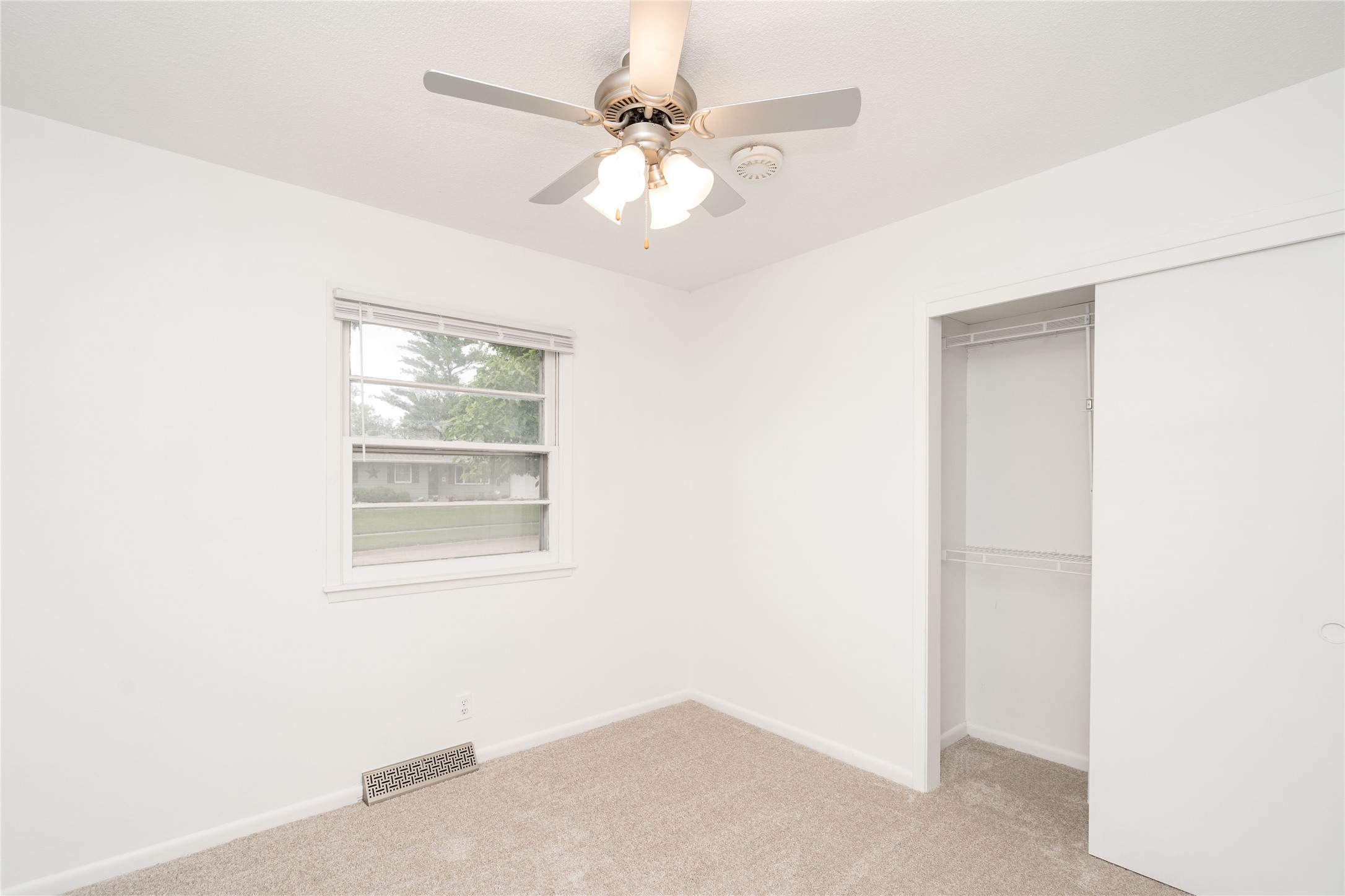825 Se 4th Street Property Photo 11