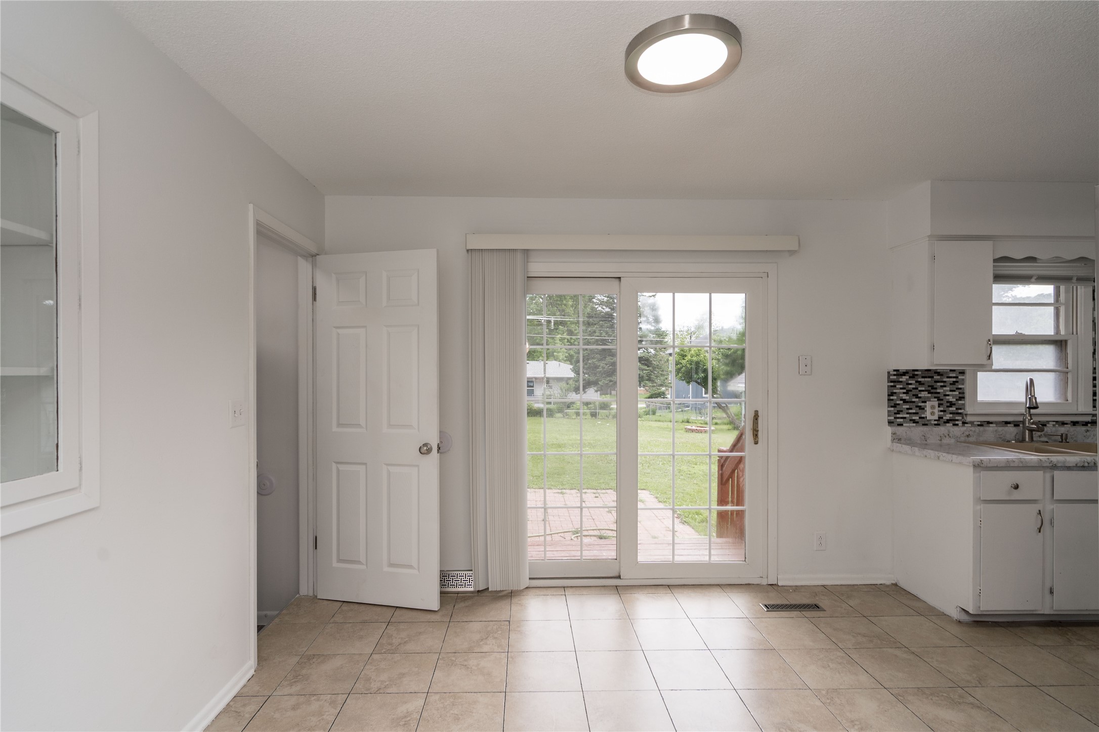 825 Se 4th Street Property Photo 16