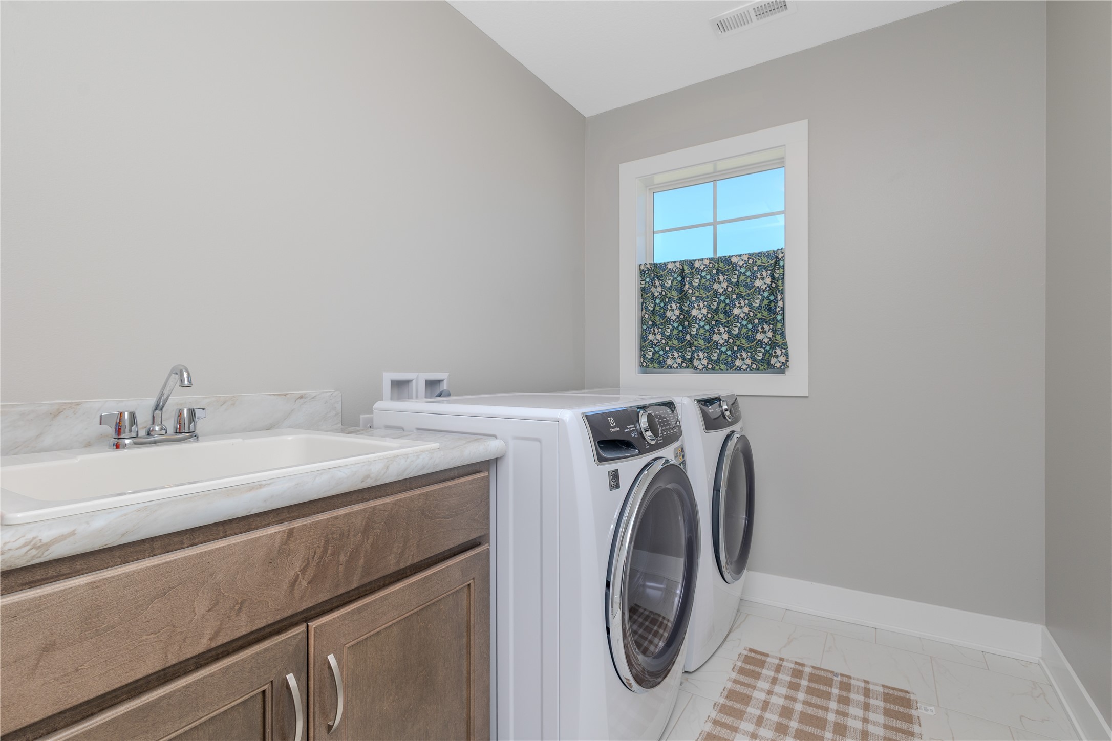 3144 Lakeview Drive Se Property Photo 20