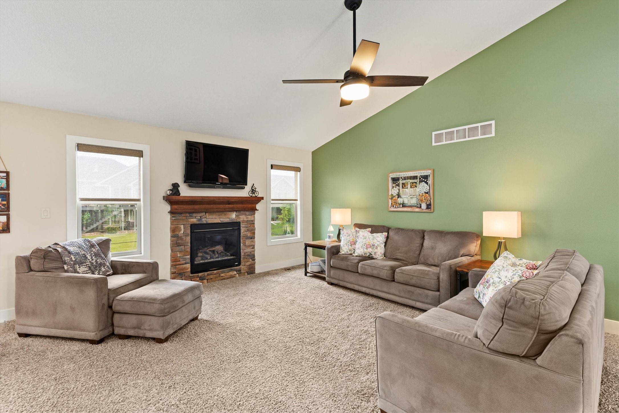 7343 Dusk Drive Property Photo 4