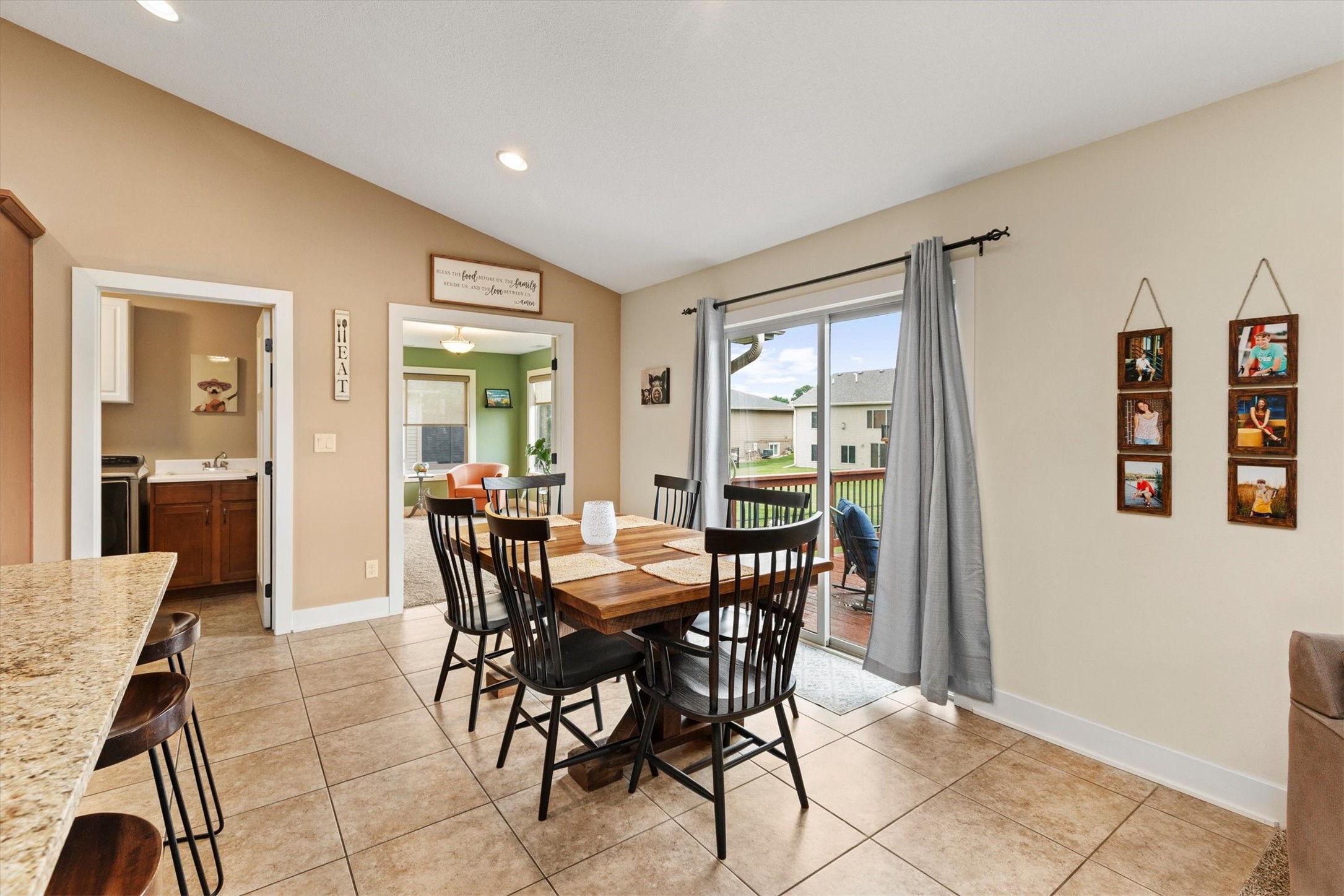 7343 Dusk Drive Property Photo 8
