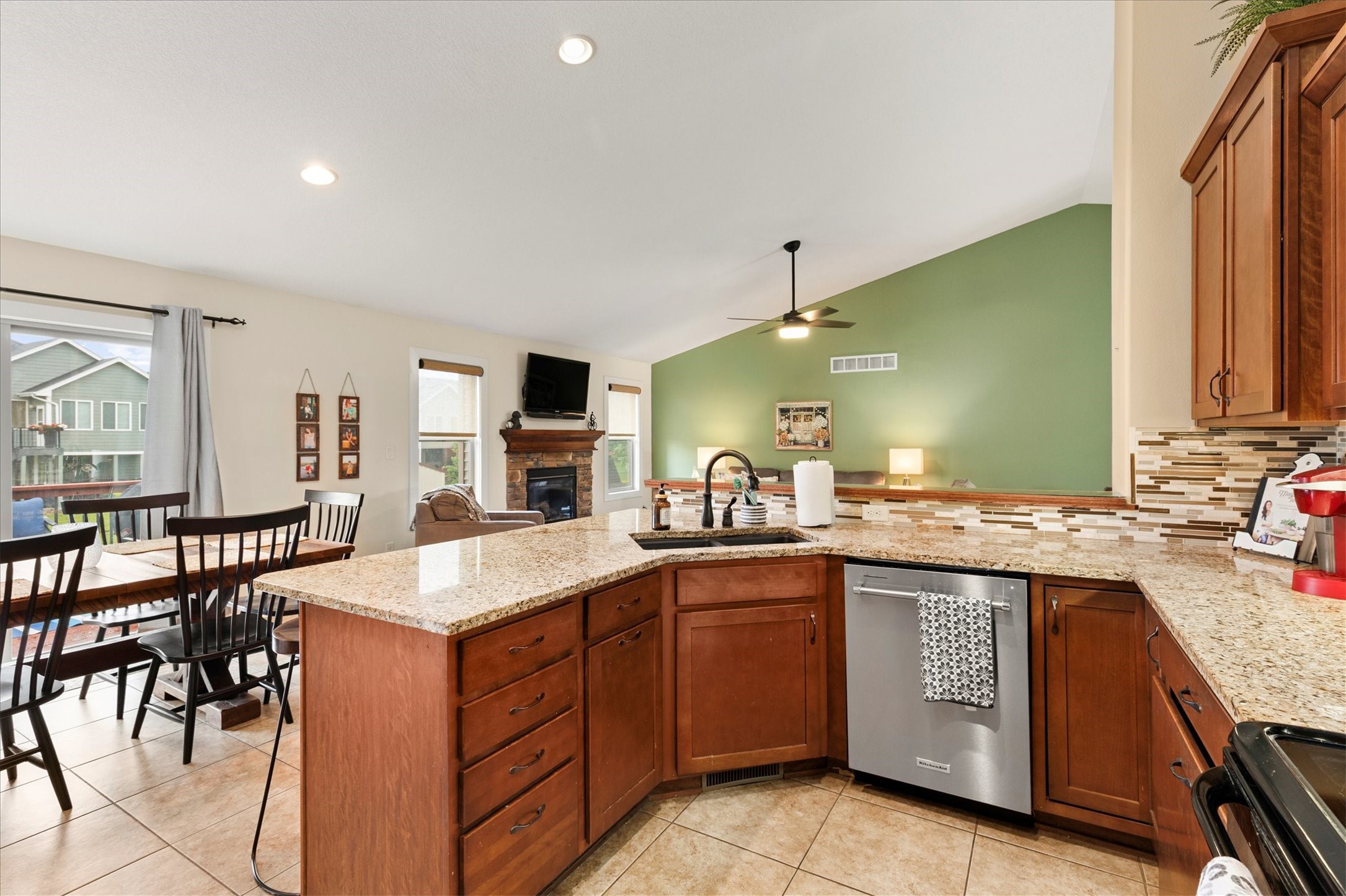 7343 Dusk Drive Property Photo 10