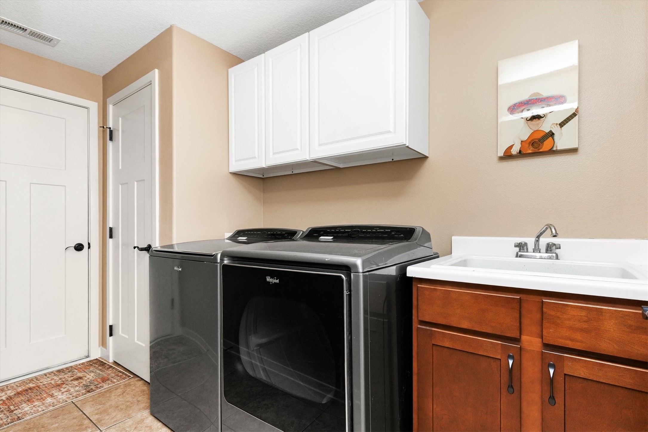 7343 Dusk Drive Property Photo 14