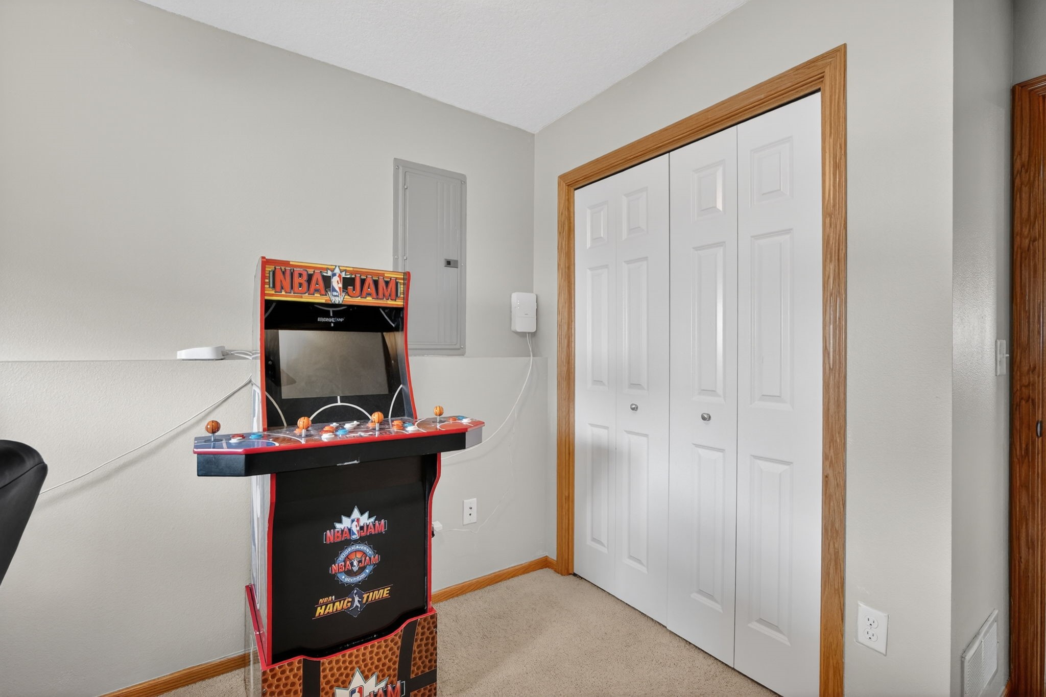 2989 Park Place Property Photo 29