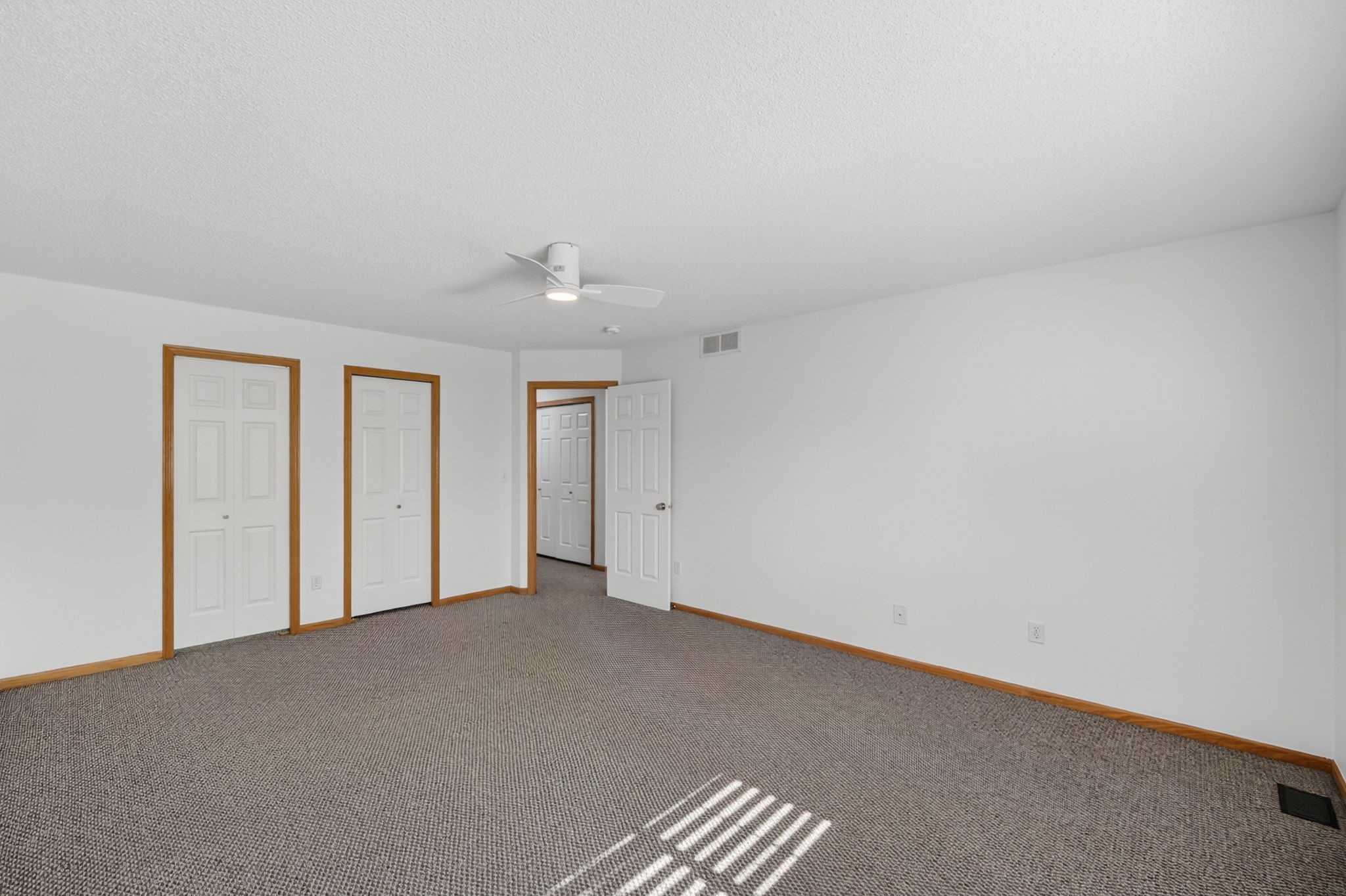 150 S Prairie View Drive 1102 Property Photo 21