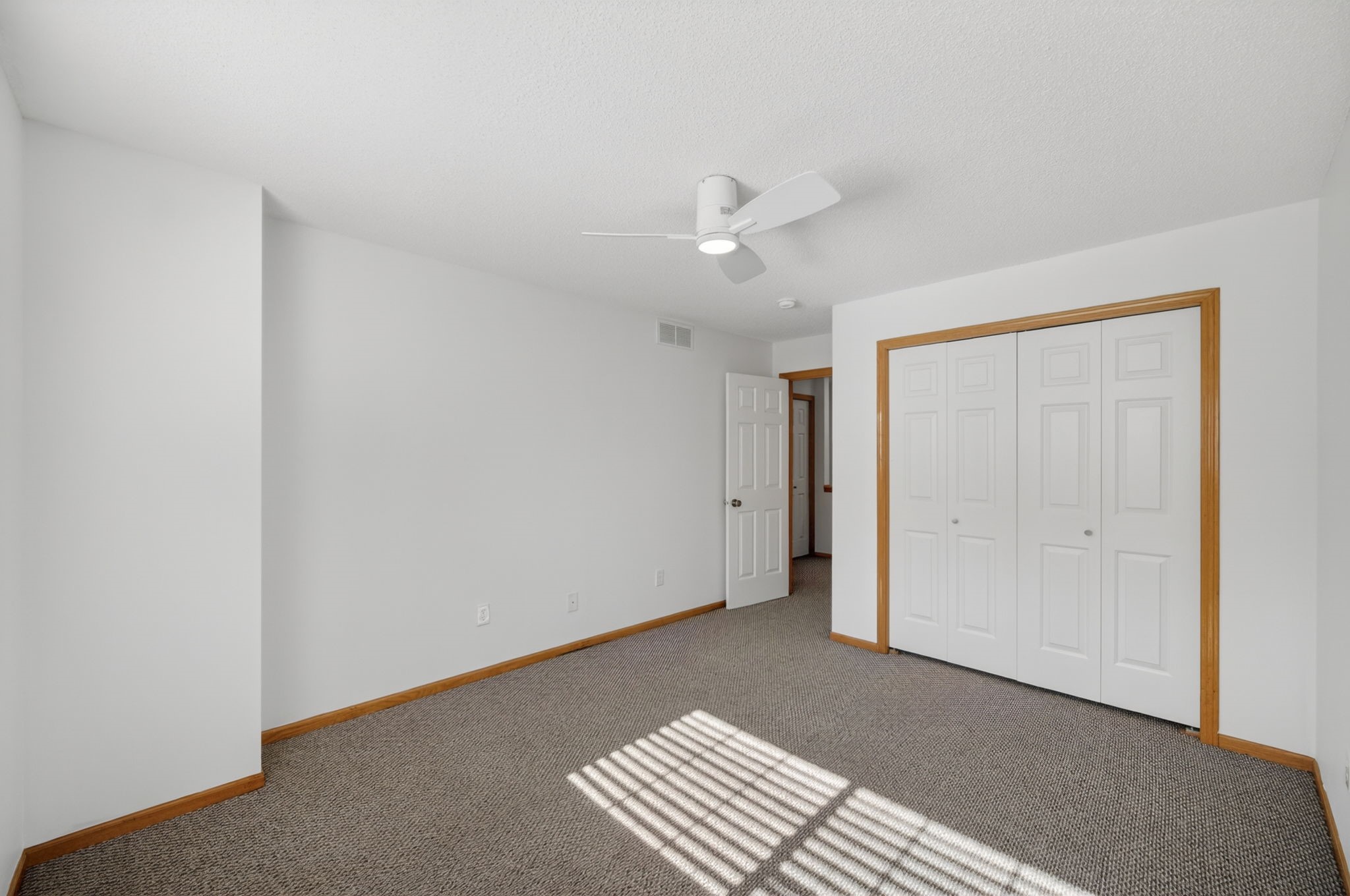 150 S Prairie View Drive 1102 Property Photo 27