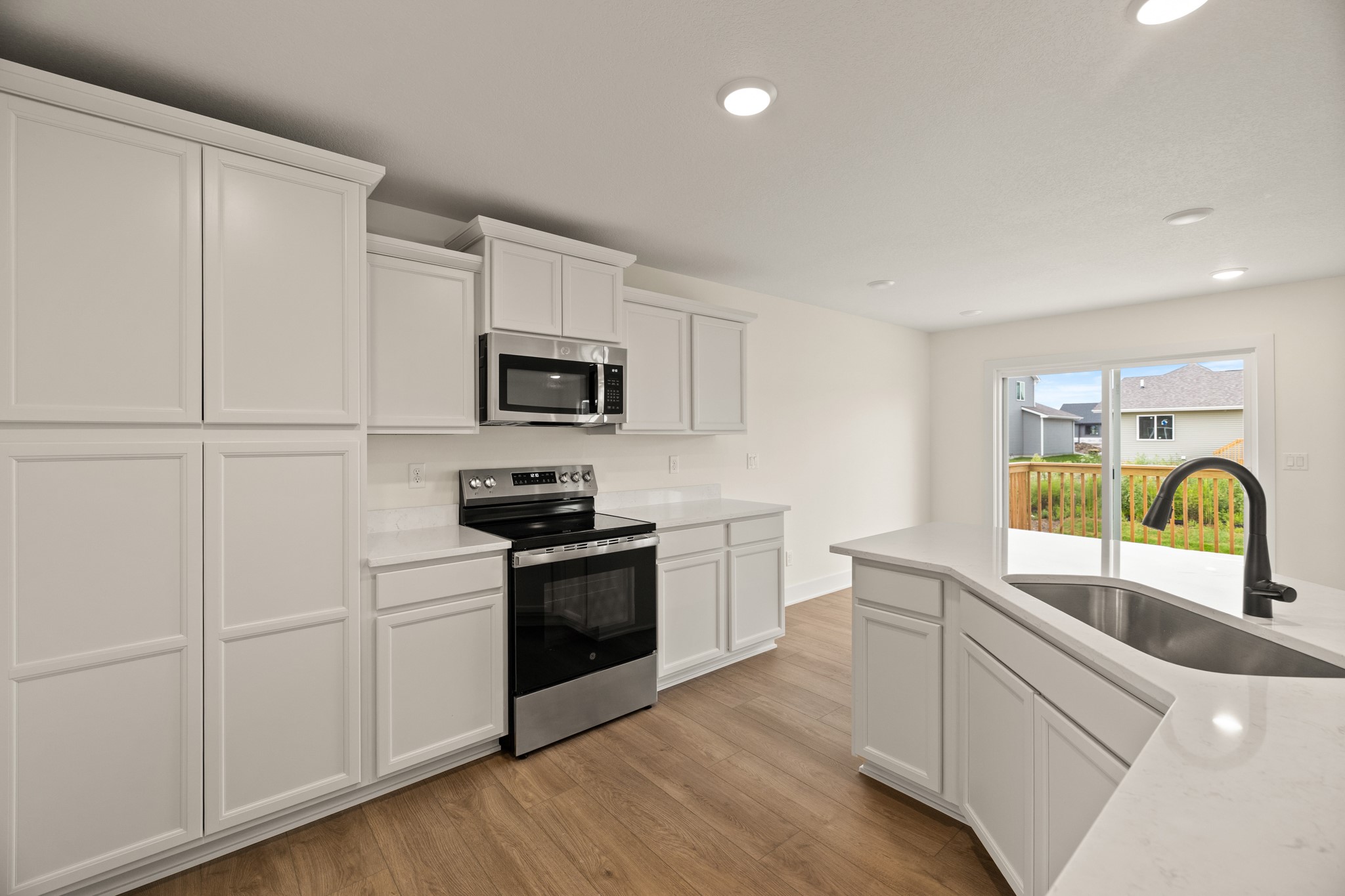 1470 Cedar Street Property Photo 8