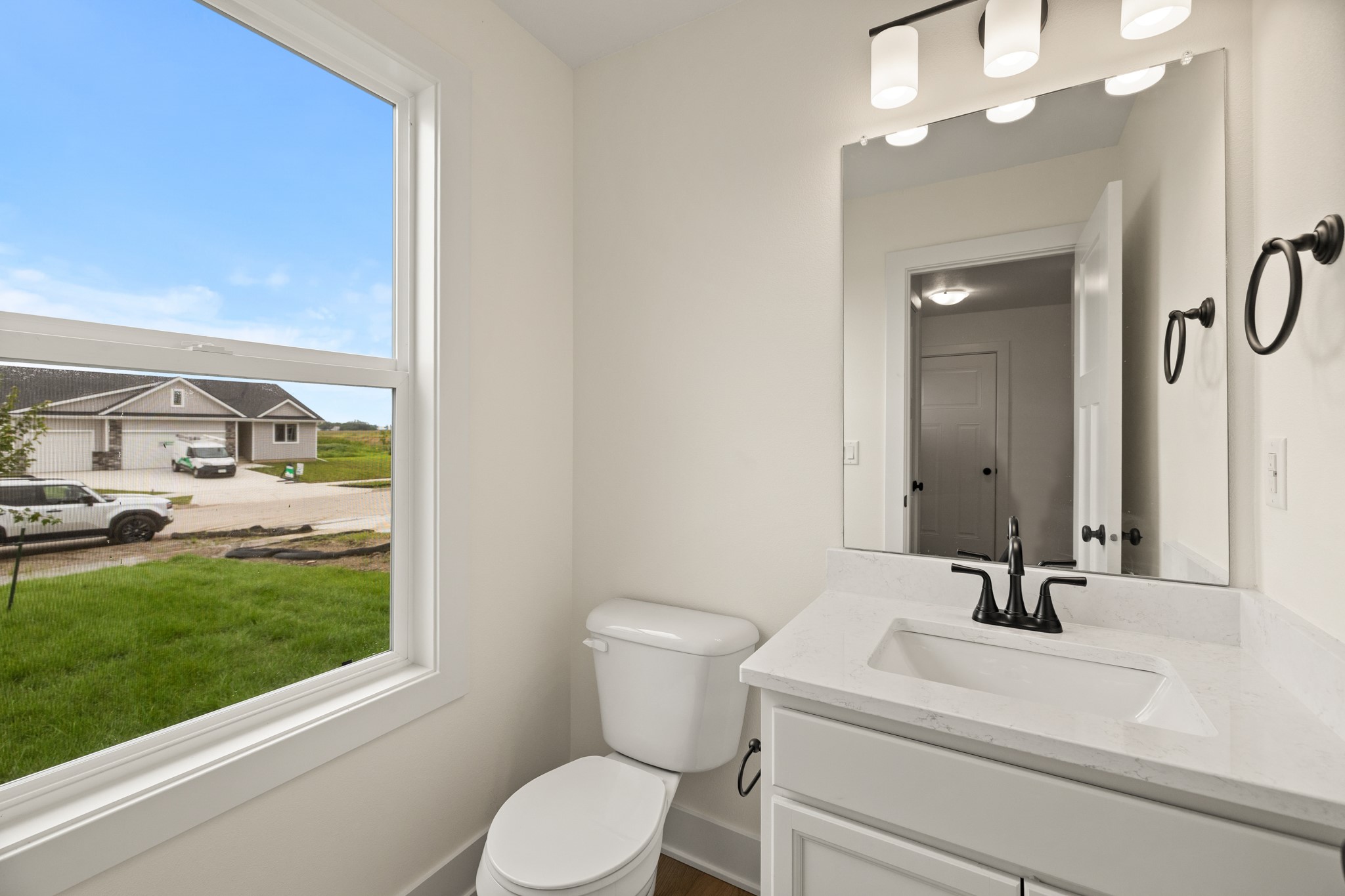 1470 Cedar Street Property Photo 17