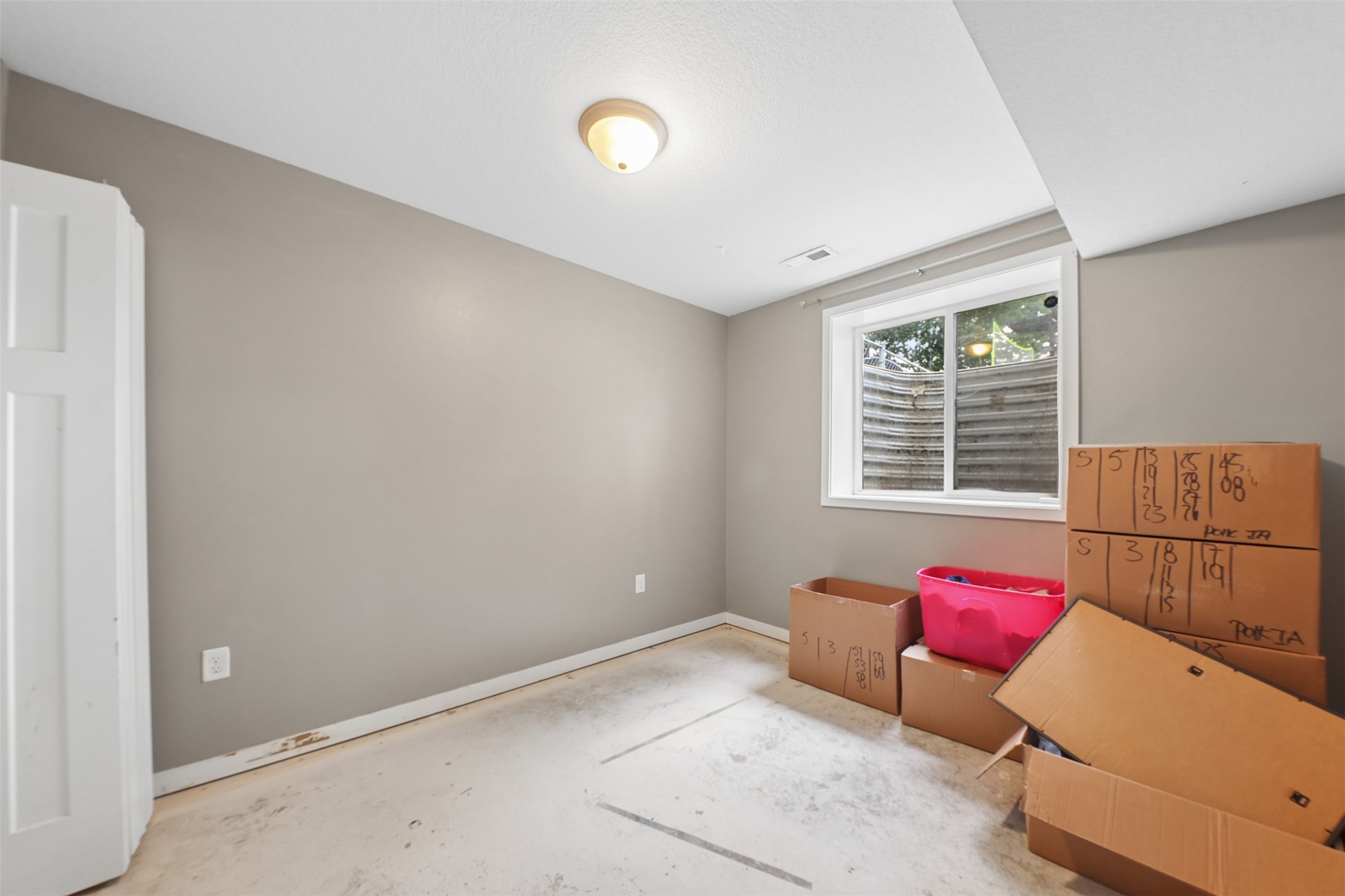 1269 Stewart Street Property Photo 16