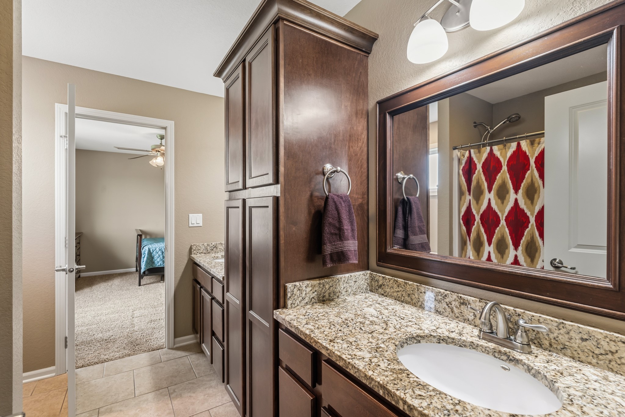 1103 Ne Frisk Drive Property Photo 15