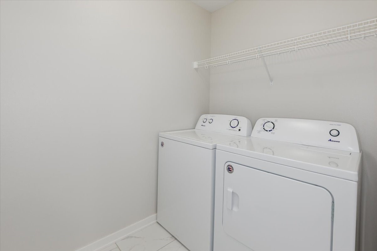9651 Turnpoint Drive Property Photo 15