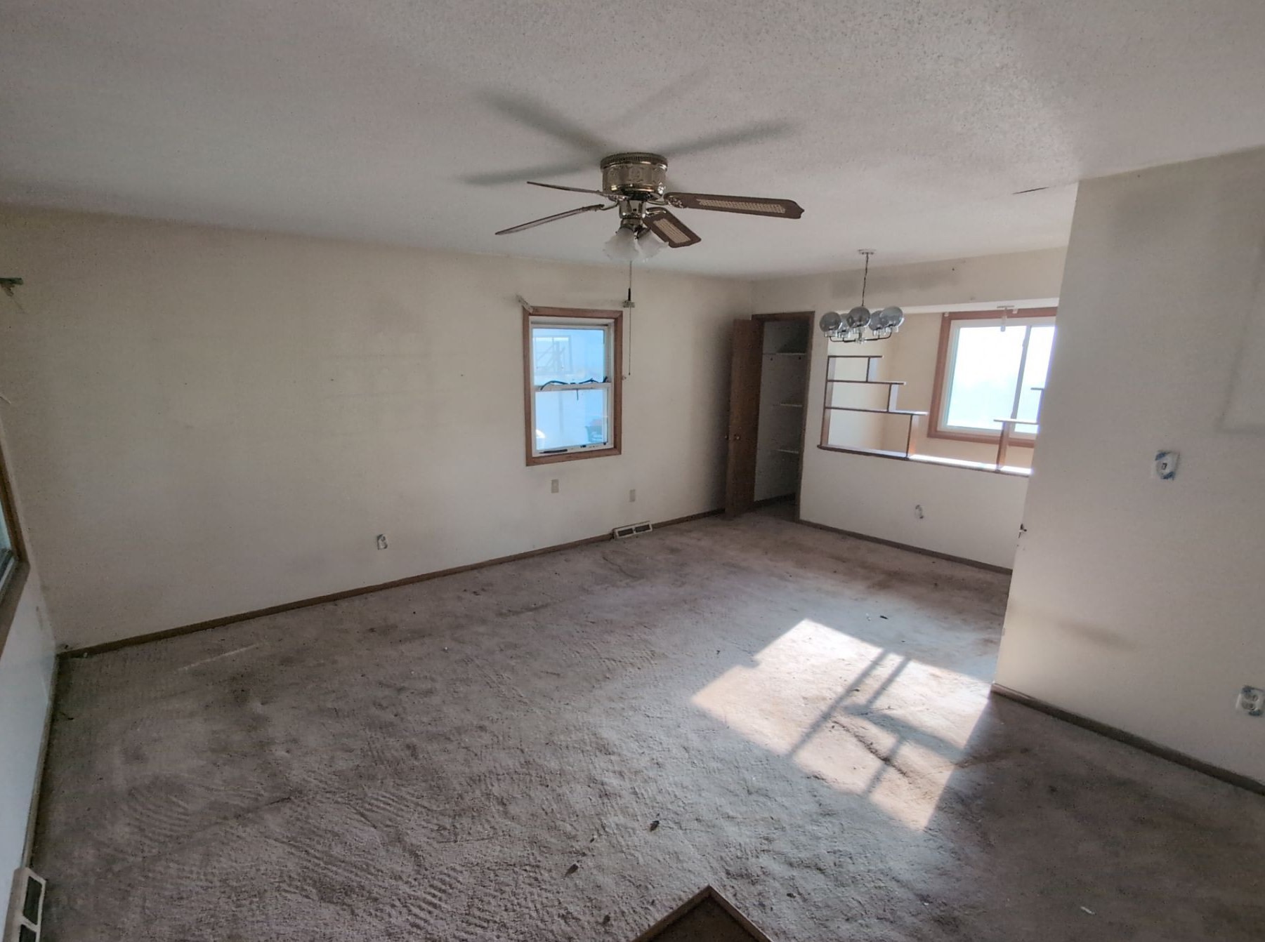 313 Sw State Street Property Photo 2