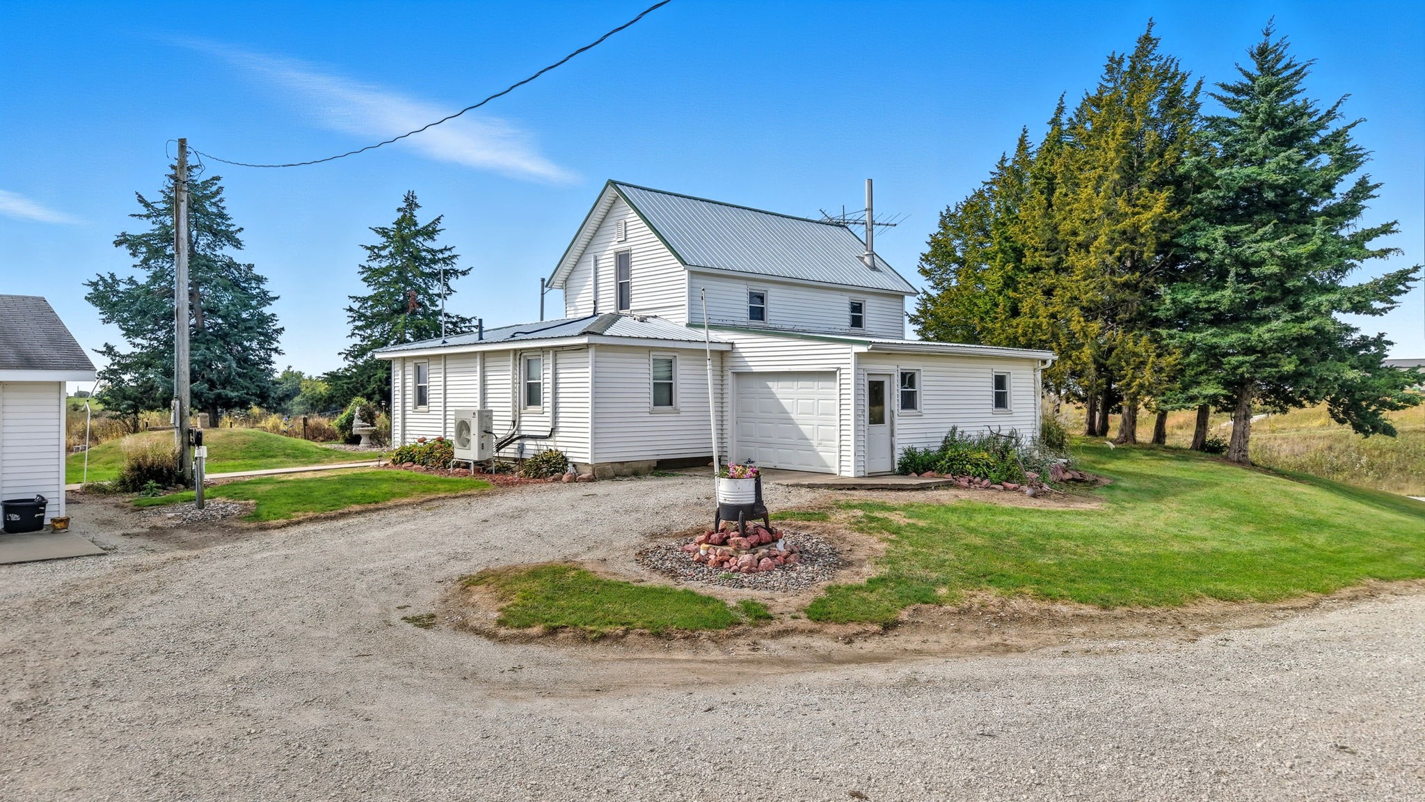 2040 A Stuart Road Property Photo 1