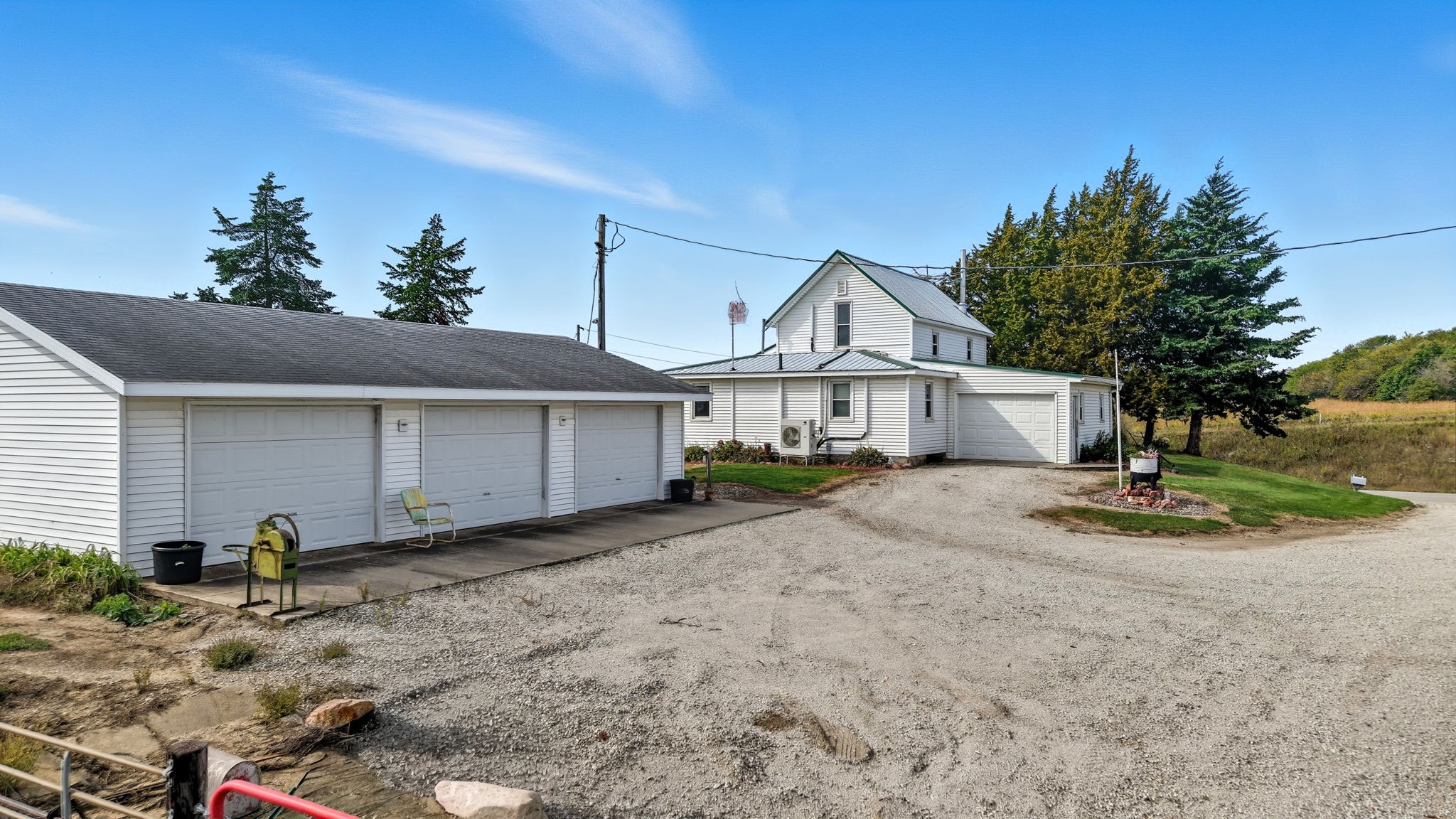 2040 A Stuart Road Property Photo 5