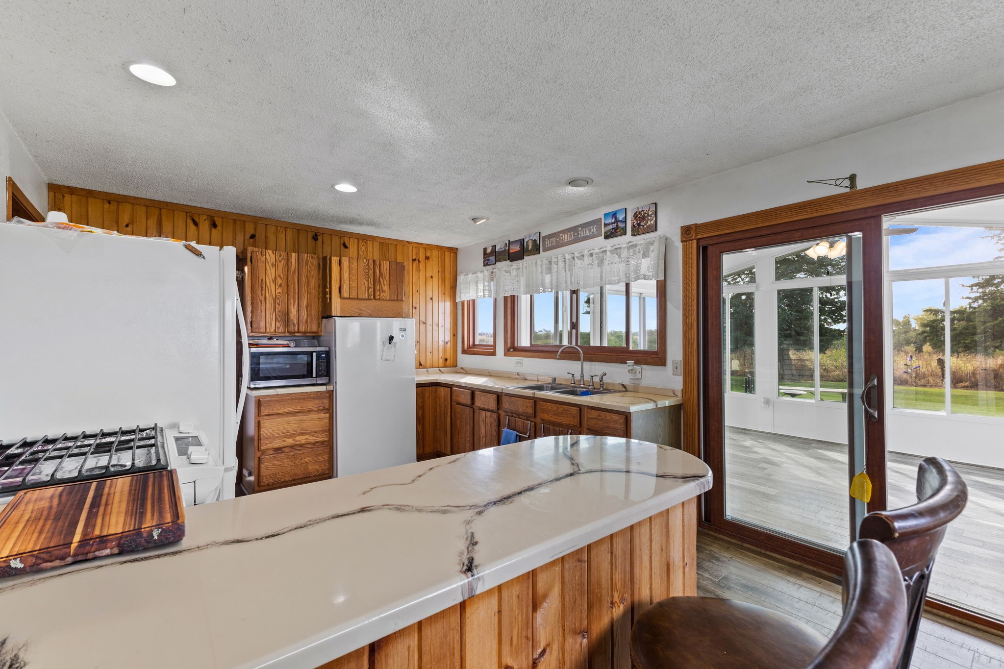 2040 A Stuart Road Property Photo 14