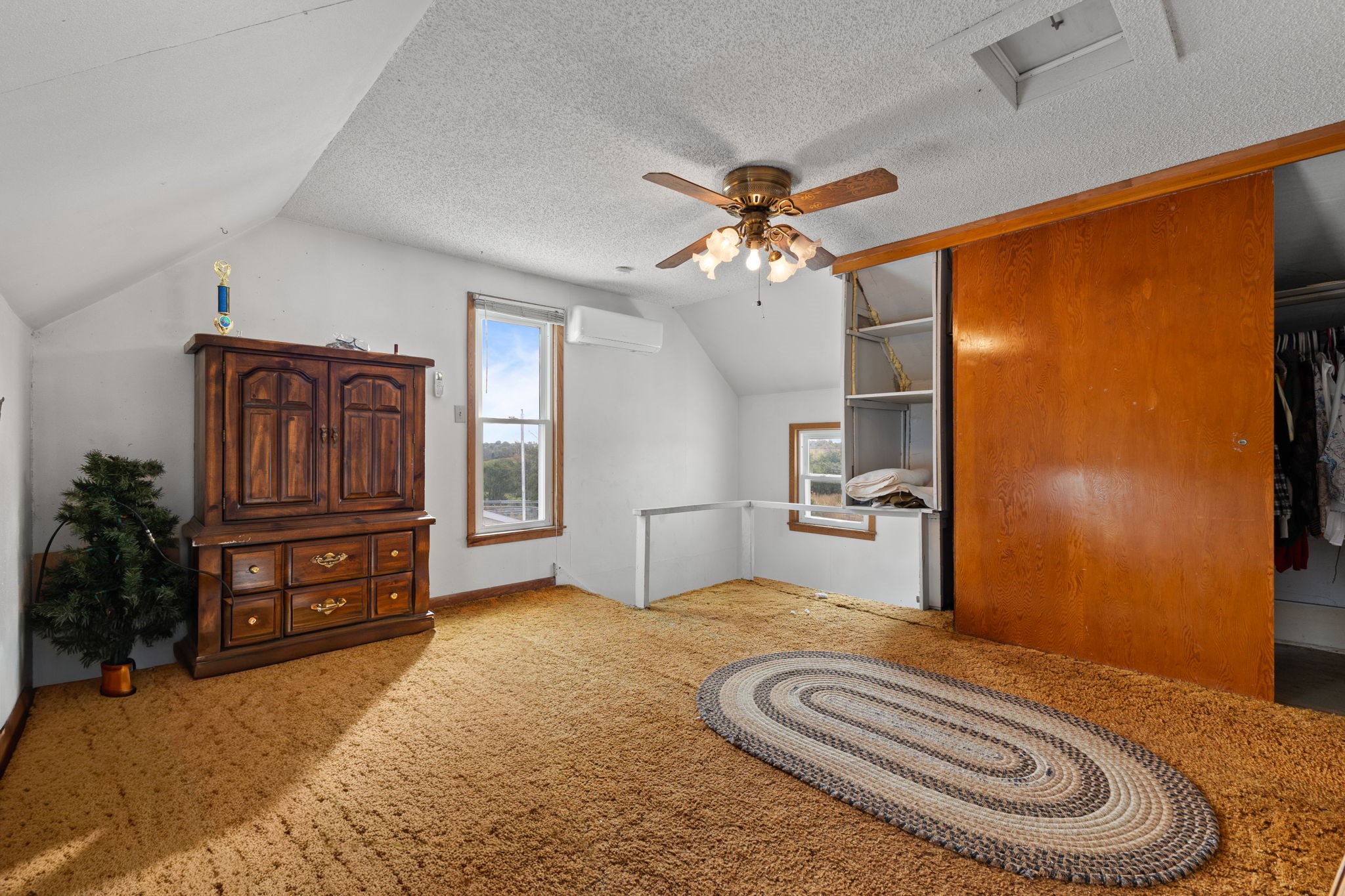 2040 A Stuart Road Property Photo 27