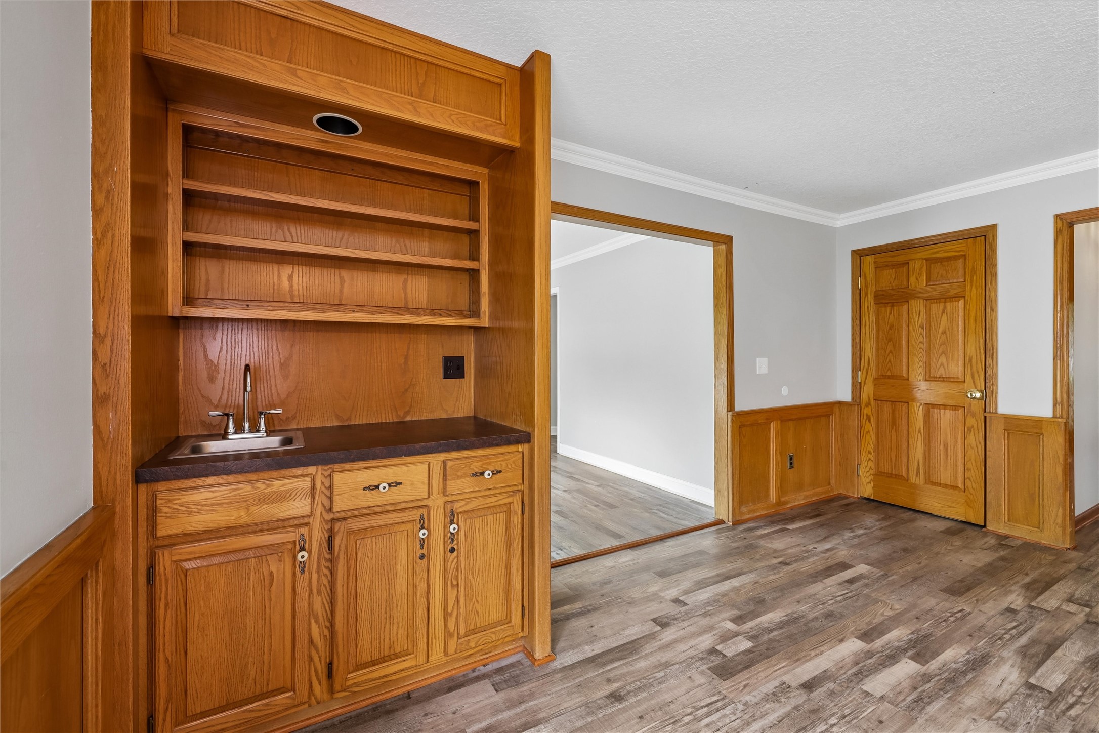 809 58th Street Property Photo 12