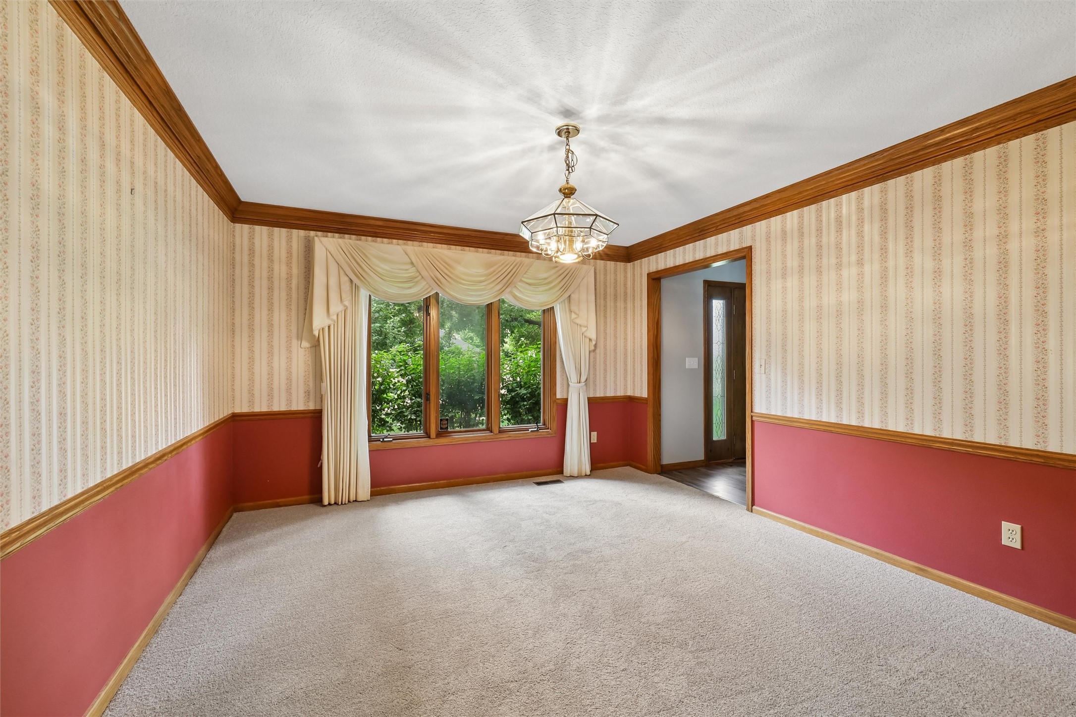 809 58th Street Property Photo 14