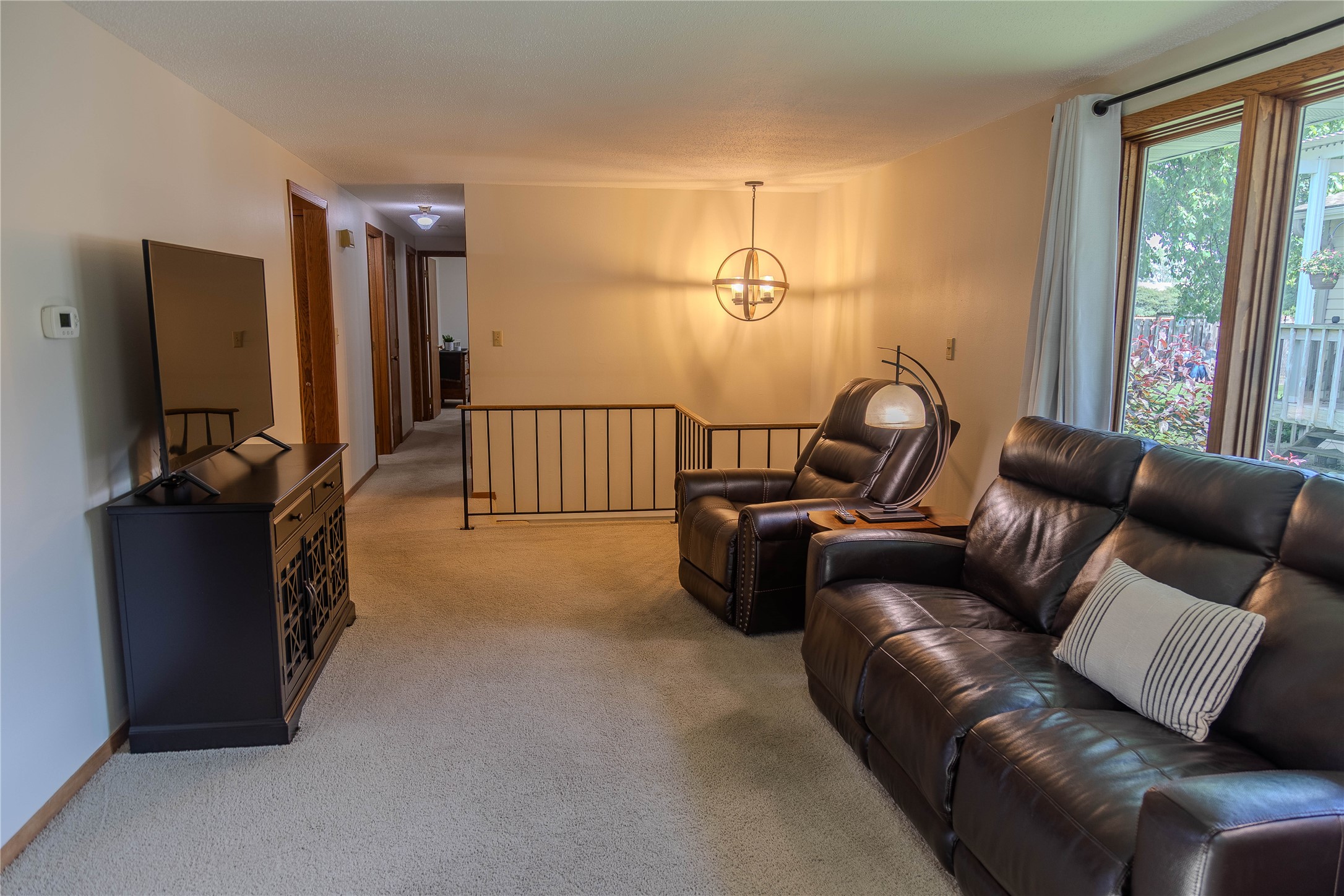 607 River Hills Drive Property Photo 5