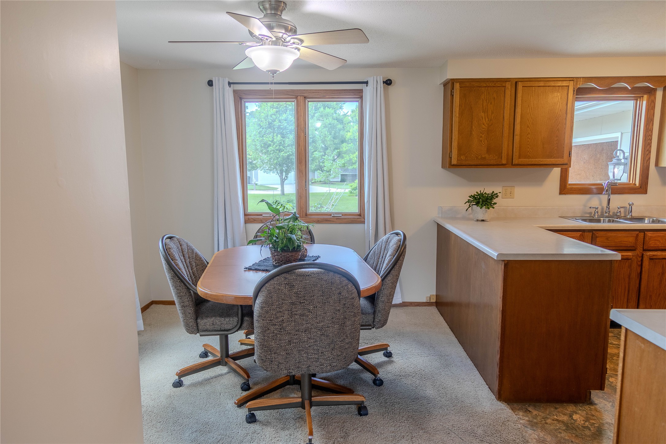 607 River Hills Drive Property Photo 7