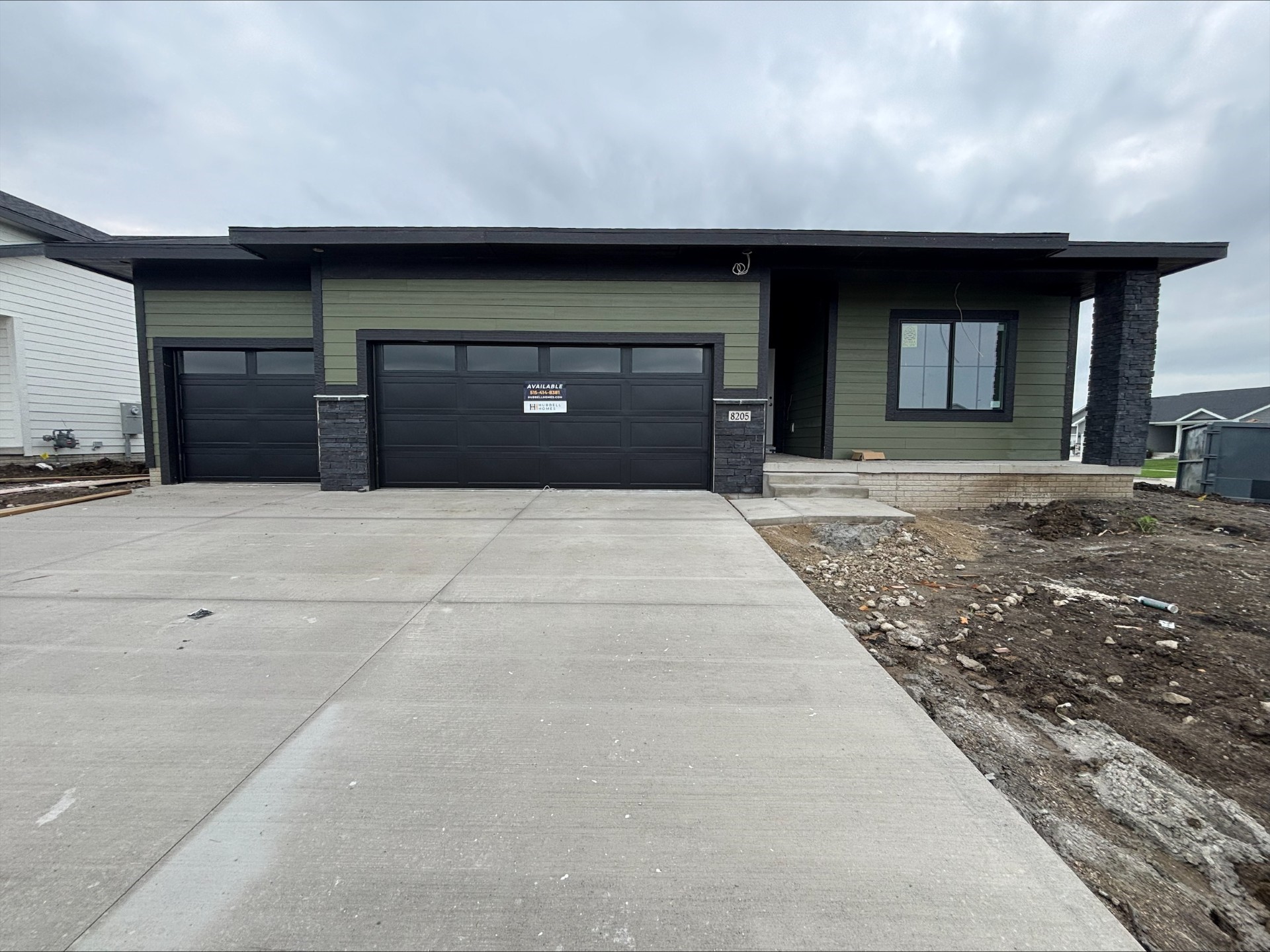 8205 Mahon Court Property Photo 1