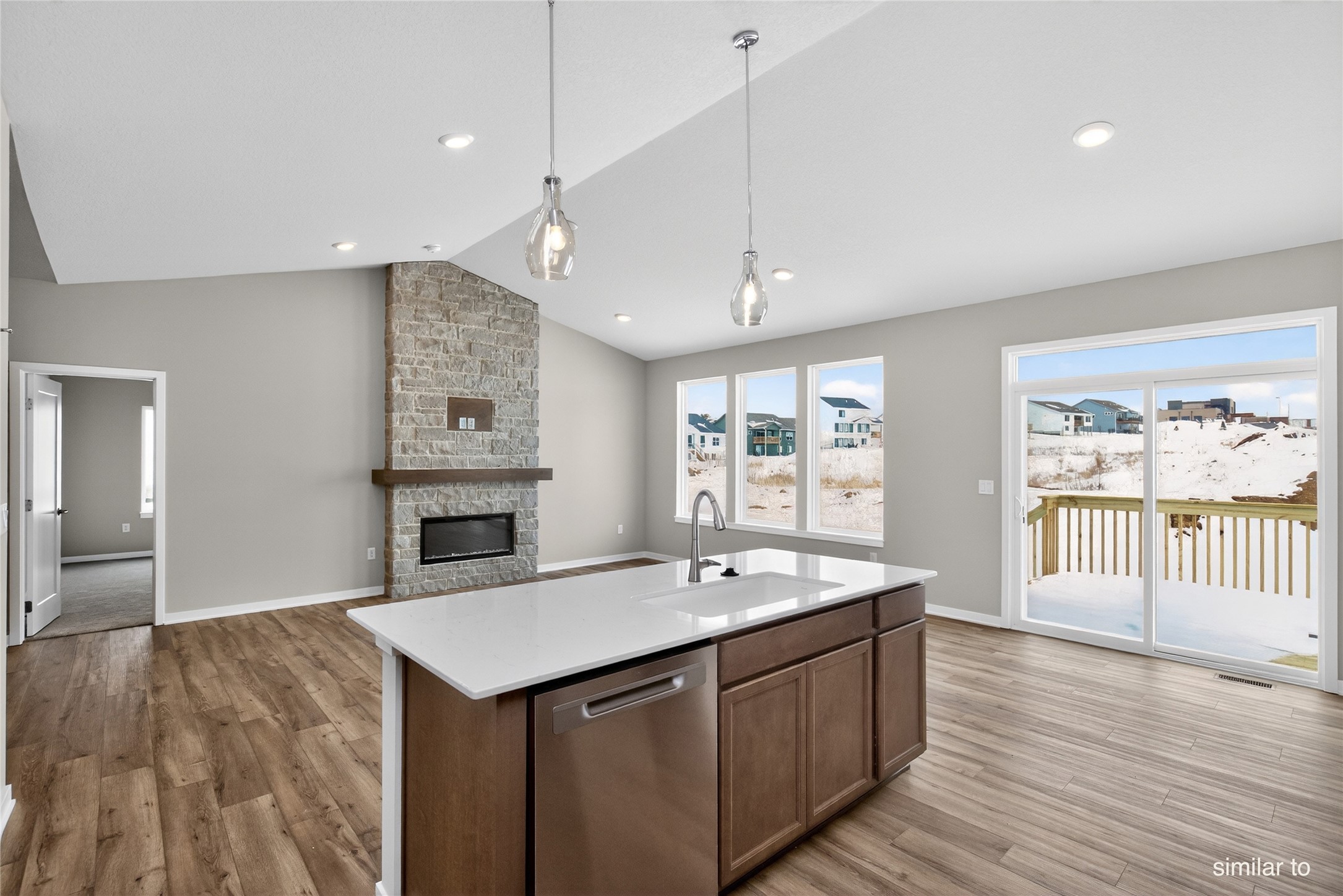 608 Walker Street Property Photo 12