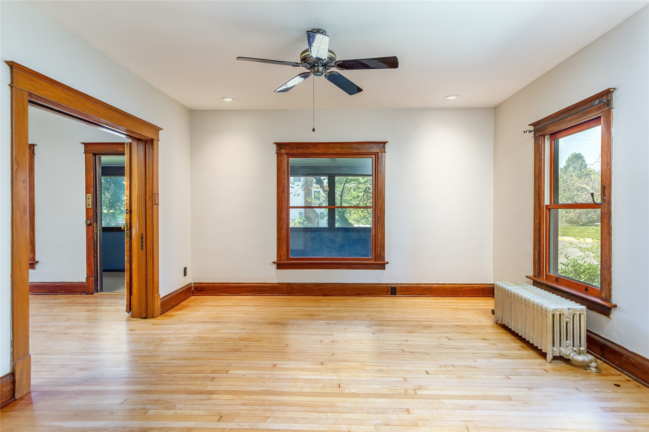 811 6th Street Property Photo 13