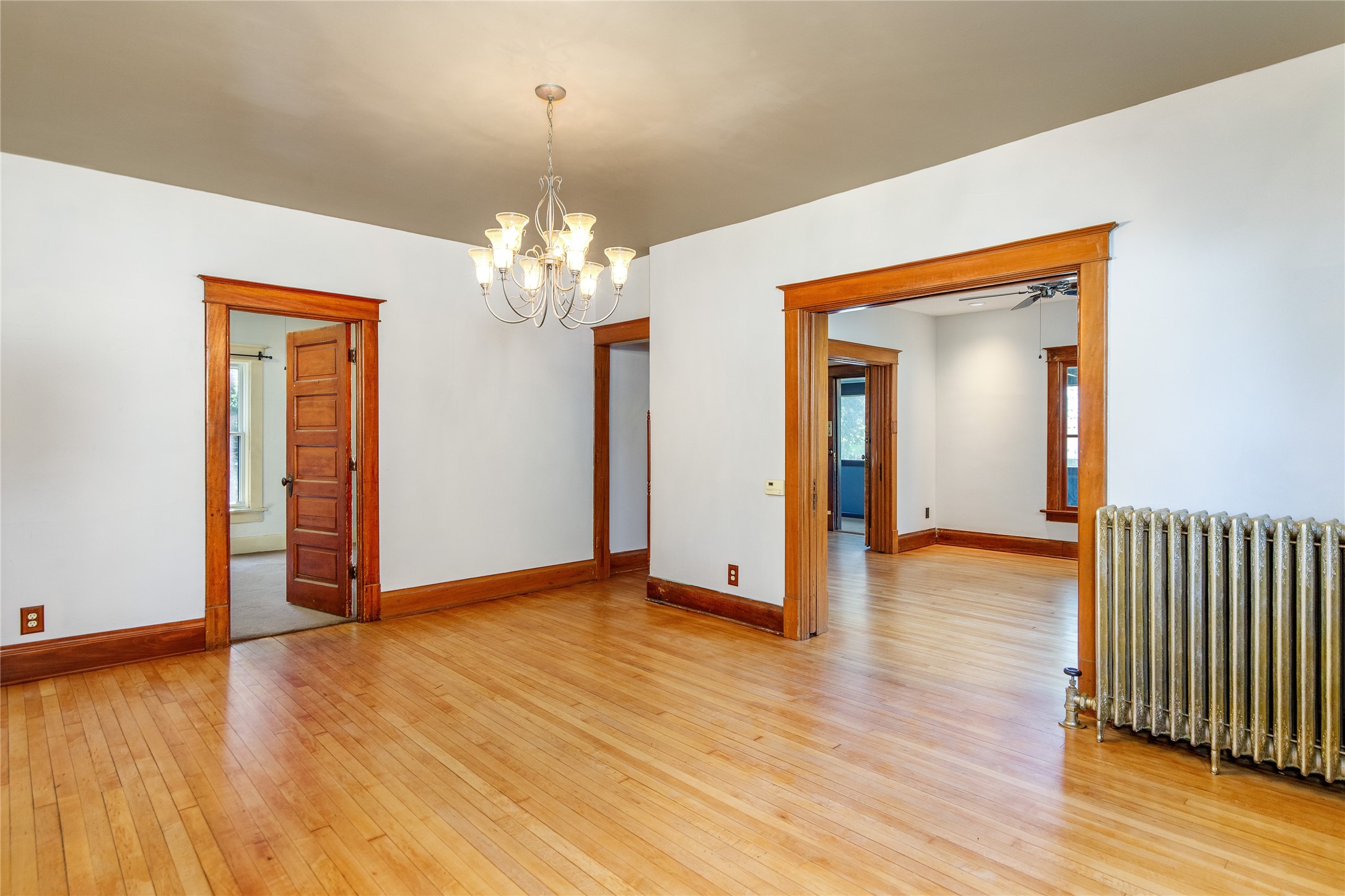 811 6th Street Property Photo 14